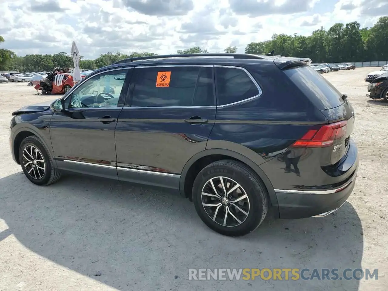 2 fotografías del automóvil dañado 3VV3B7AX8MM115395 VOLKSWAGEN TIGUAN 2021