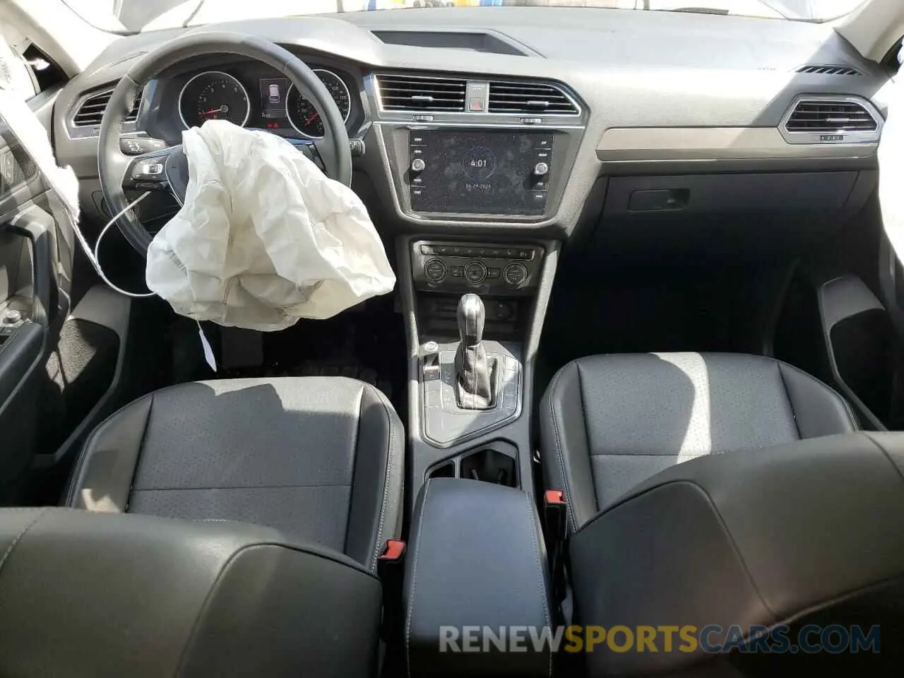 8 fotografías del automóvil dañado 3VV3B7AX8MM115395 VOLKSWAGEN TIGUAN 2021