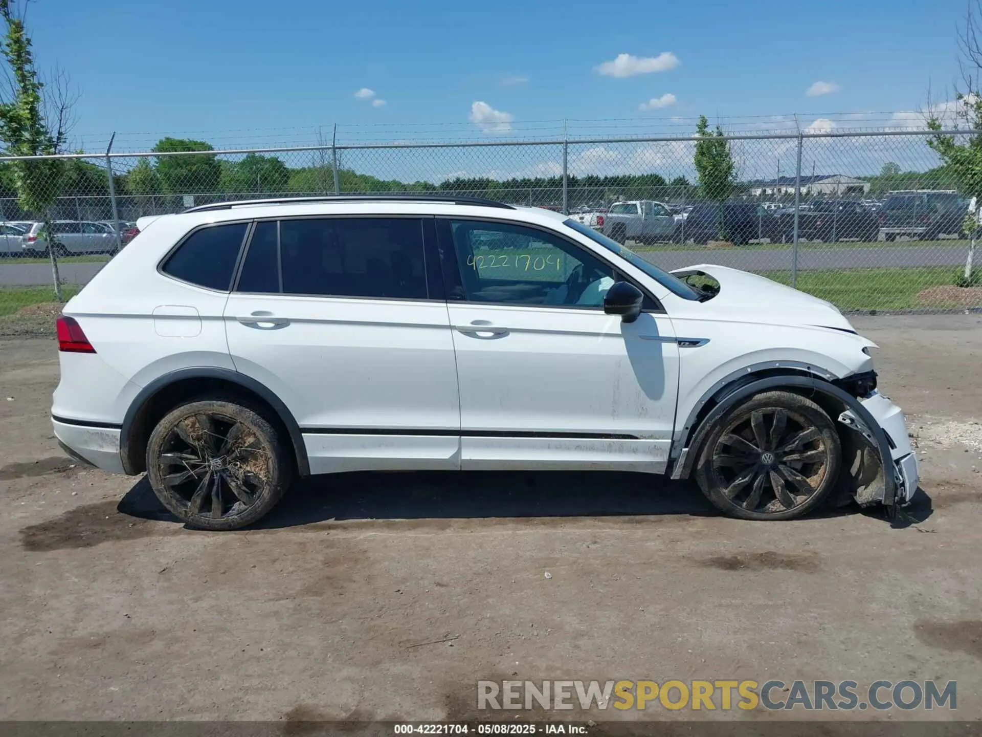 13 fotografías del automóvil dañado 3VV3B7AX9MM001096 VOLKSWAGEN TIGUAN 2021