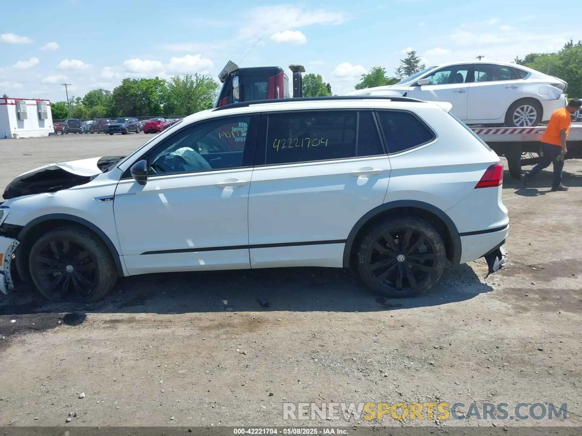 14 fotografías del automóvil dañado 3VV3B7AX9MM001096 VOLKSWAGEN TIGUAN 2021