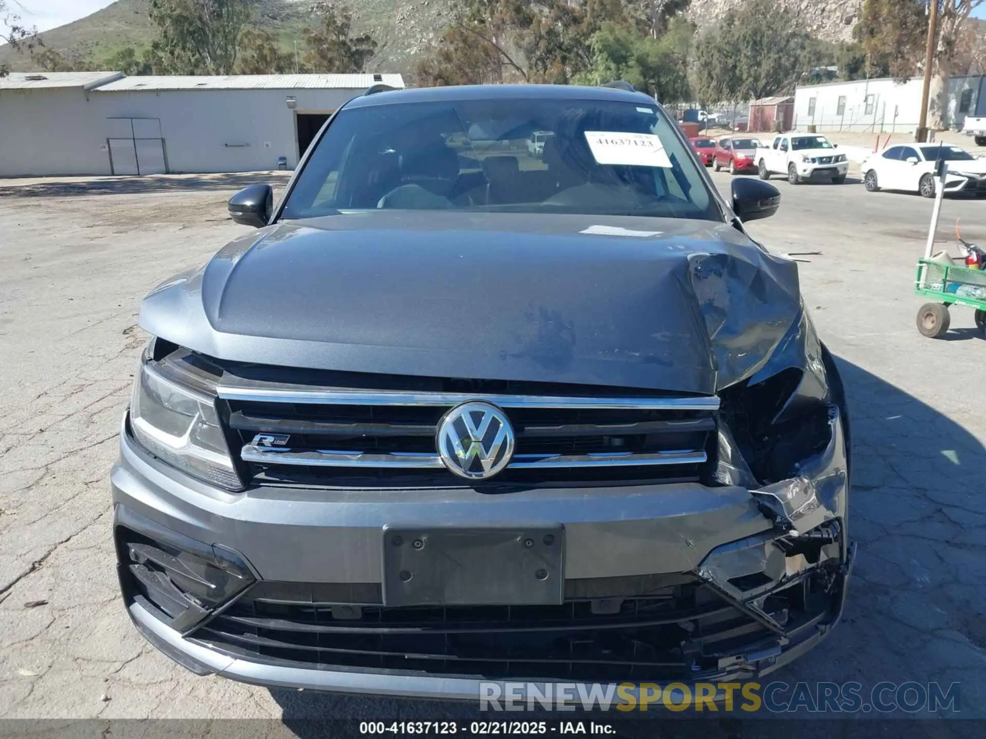 12 fotografías del automóvil dañado 3VV3B7AX9MM007822 VOLKSWAGEN TIGUAN 2021