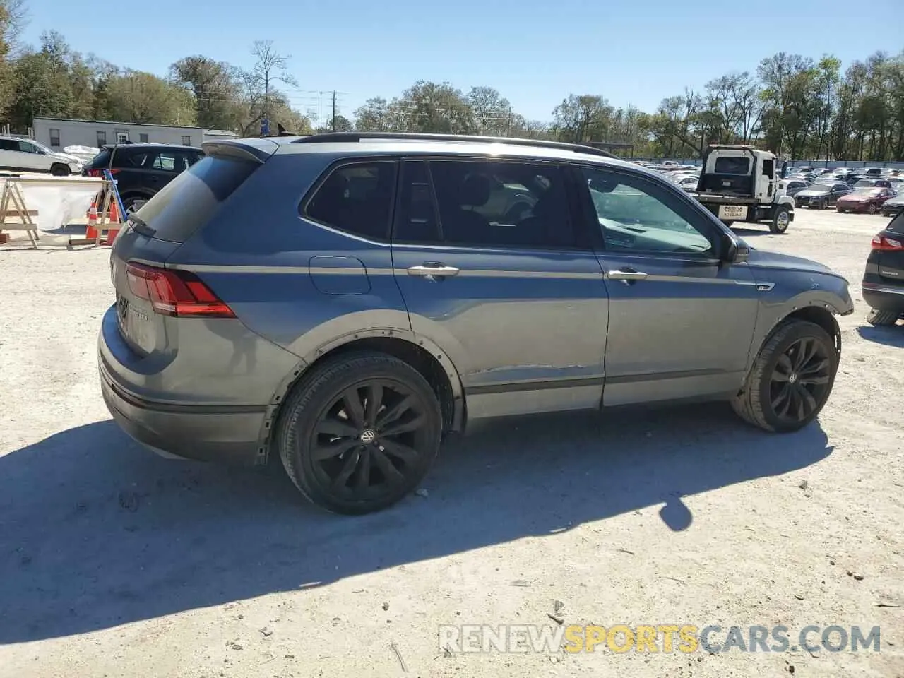 3 fotografías del automóvil dañado 3VV3B7AX9MM090023 VOLKSWAGEN TIGUAN 2021