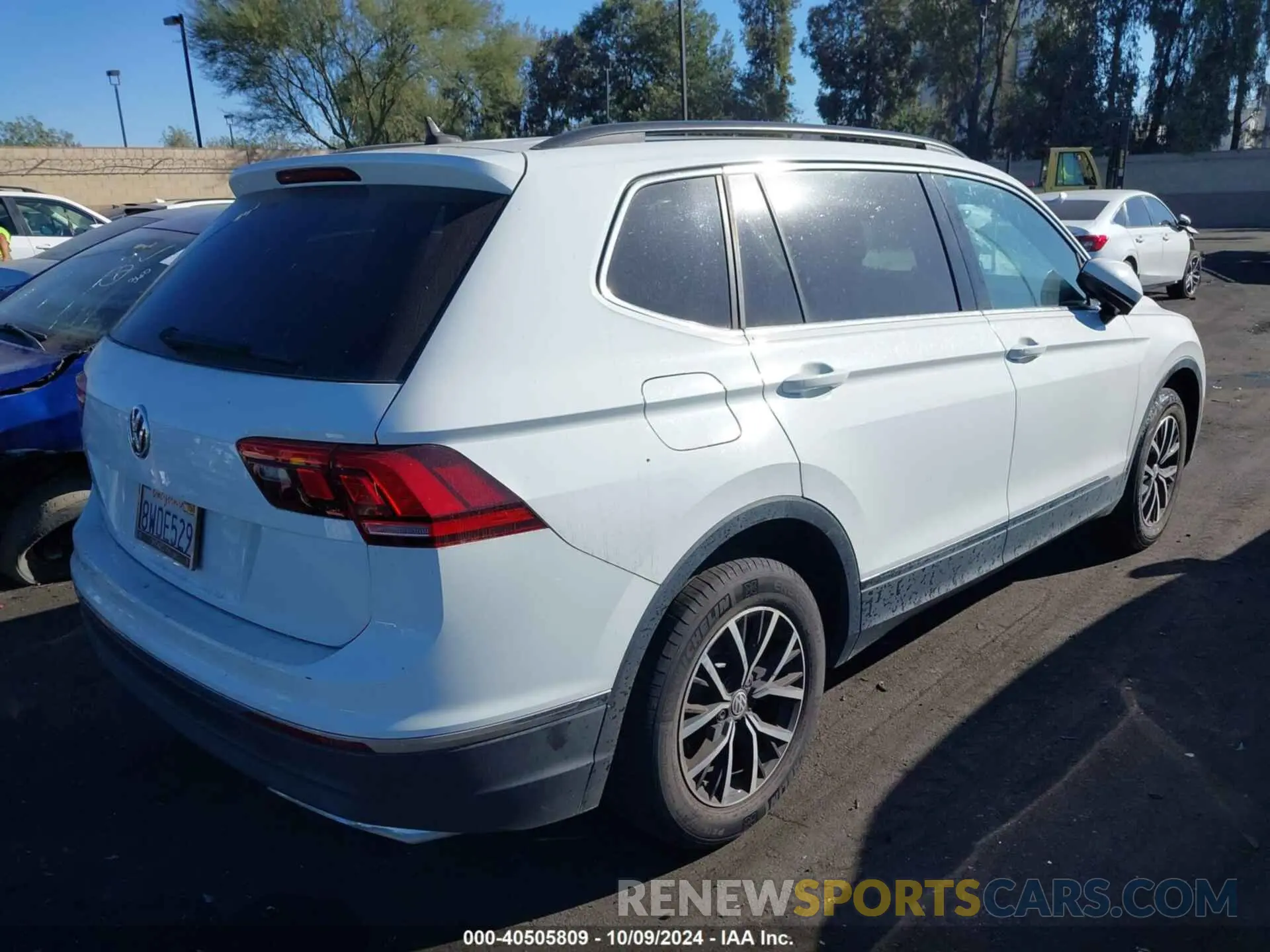 4 fotografías del automóvil dañado 3VV3B7AXXMM055698 VOLKSWAGEN TIGUAN 2021