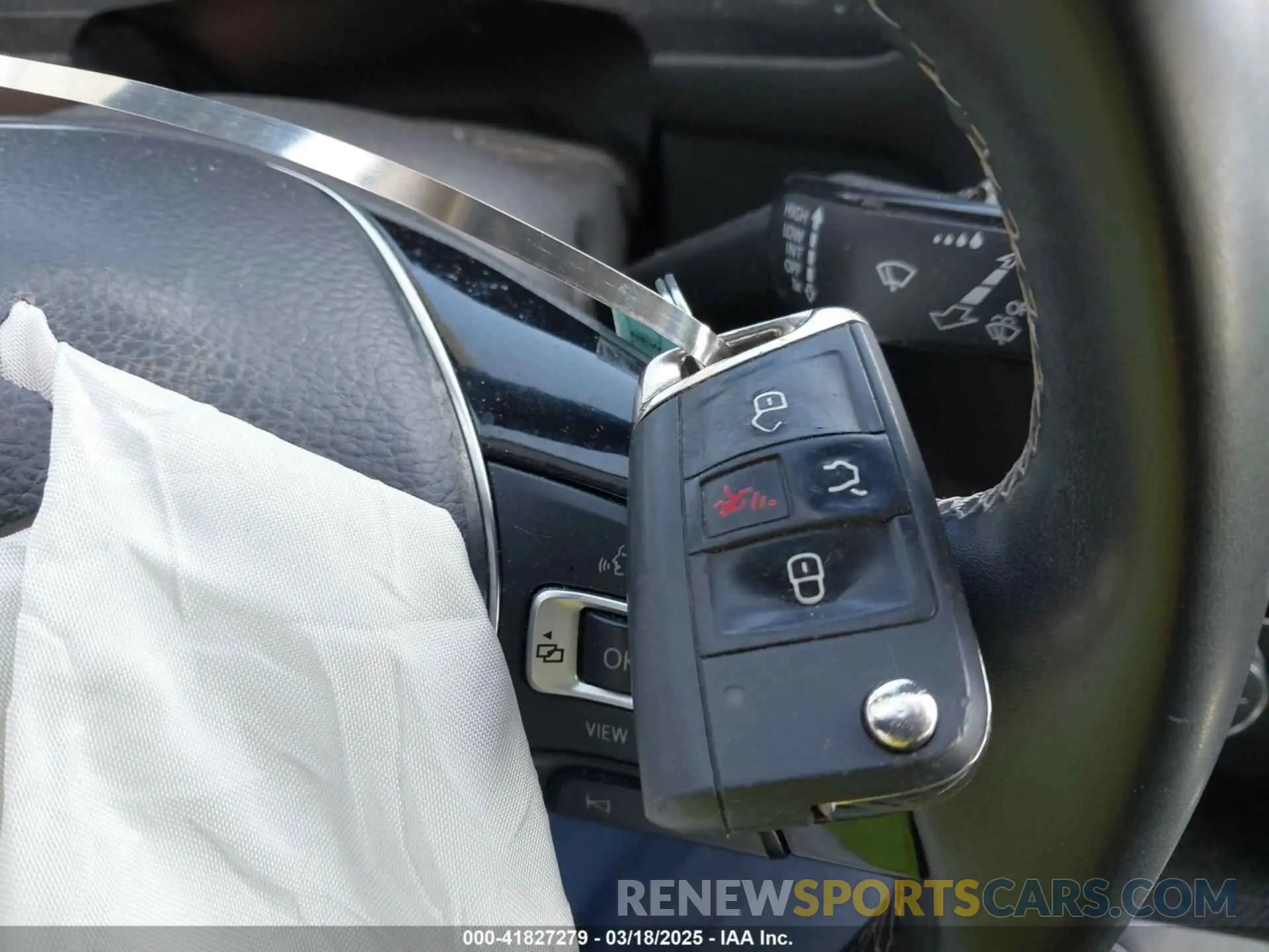 11 fotografías del automóvil dañado 3VV3B7AXXMM113924 VOLKSWAGEN TIGUAN 2021