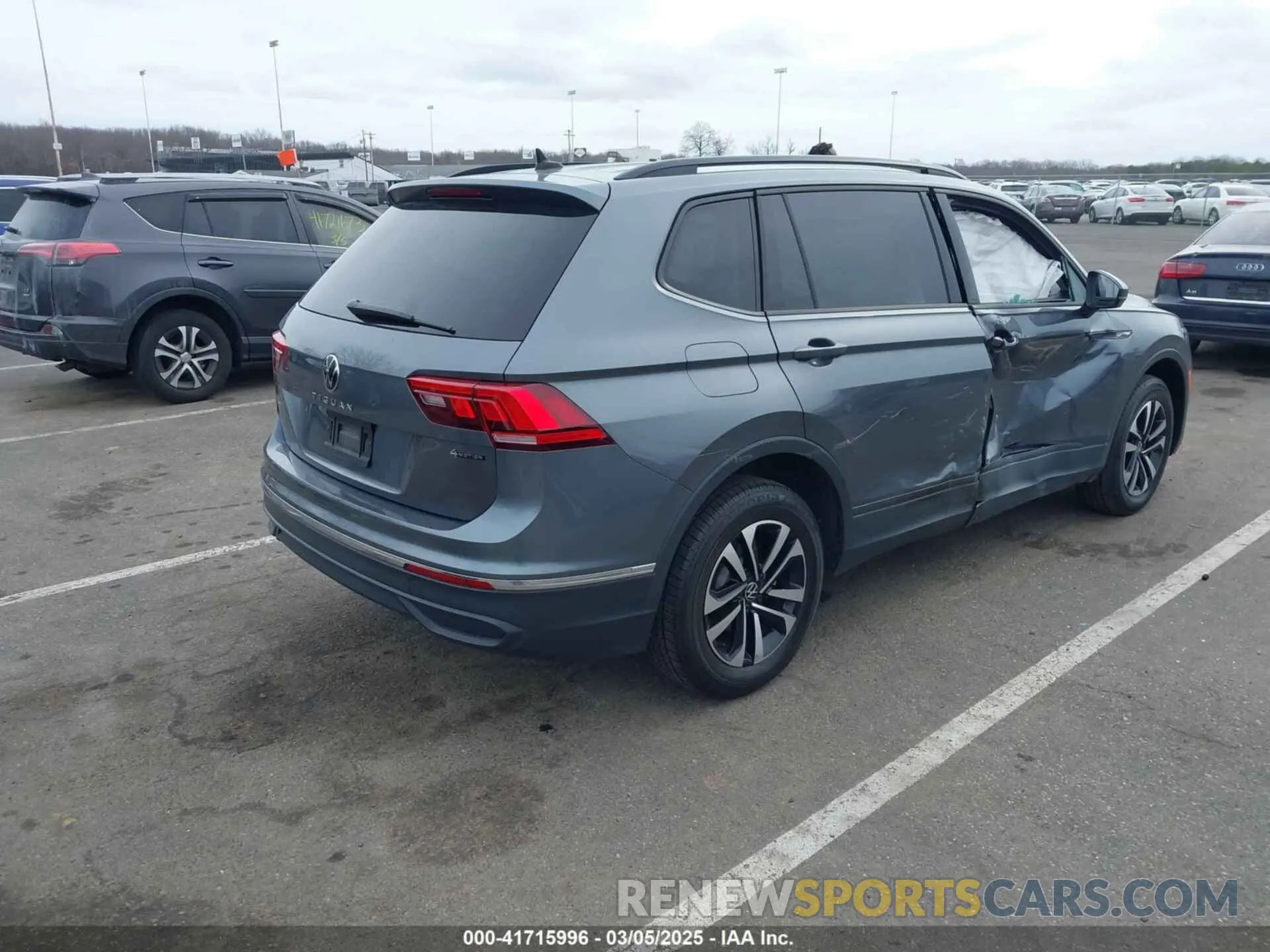 4 fotografías del automóvil dañado 3VV0B7AX1NM042942 VOLKSWAGEN TIGUAN 2022