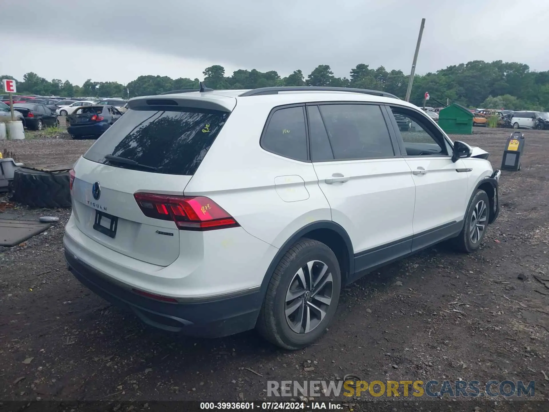 4 fotografías del automóvil dañado 3VV0B7AX2NM080597 VOLKSWAGEN TIGUAN 2022