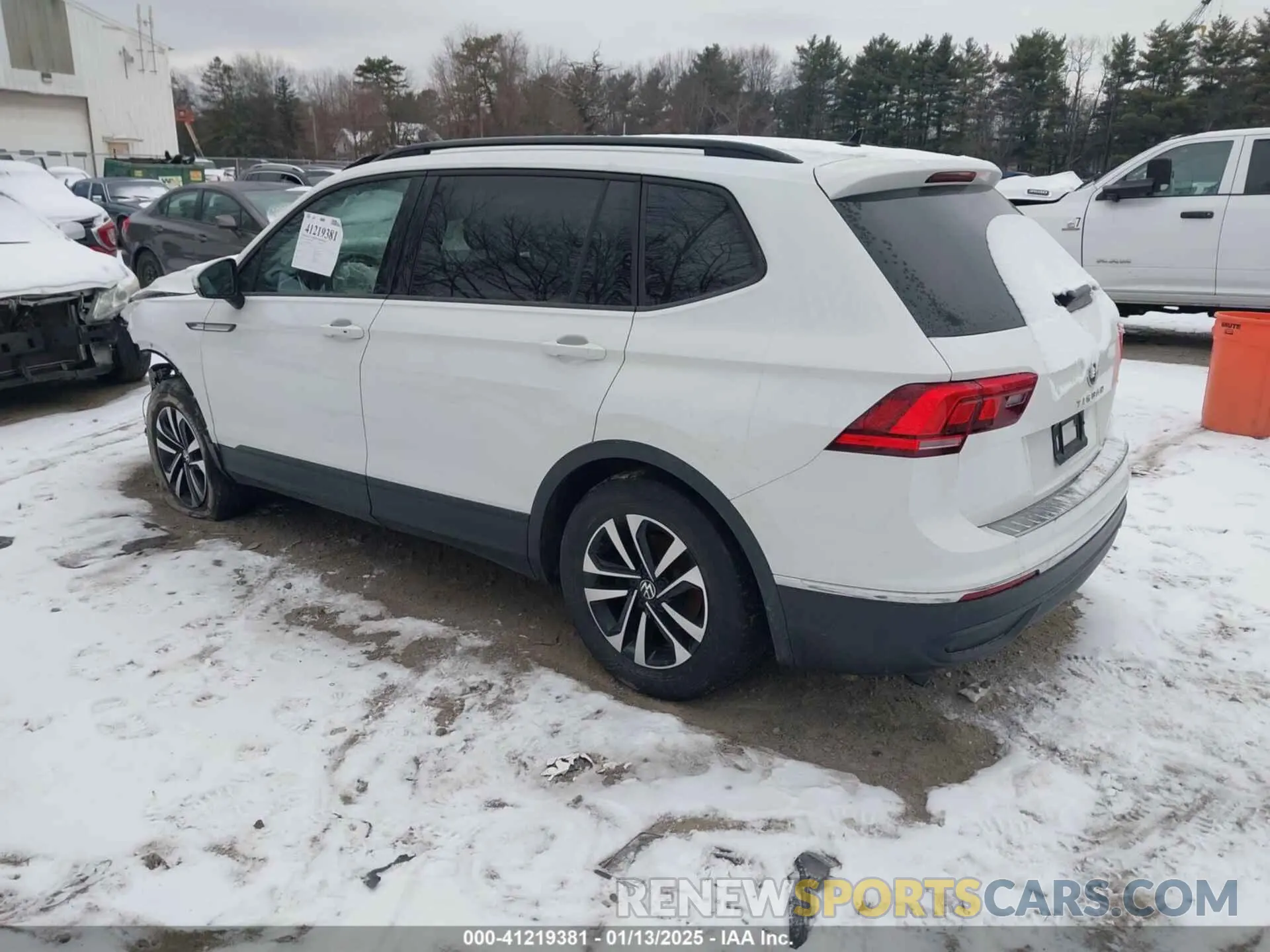 3 fotografías del automóvil dañado 3VV0B7AX2NM125909 VOLKSWAGEN TIGUAN 2022