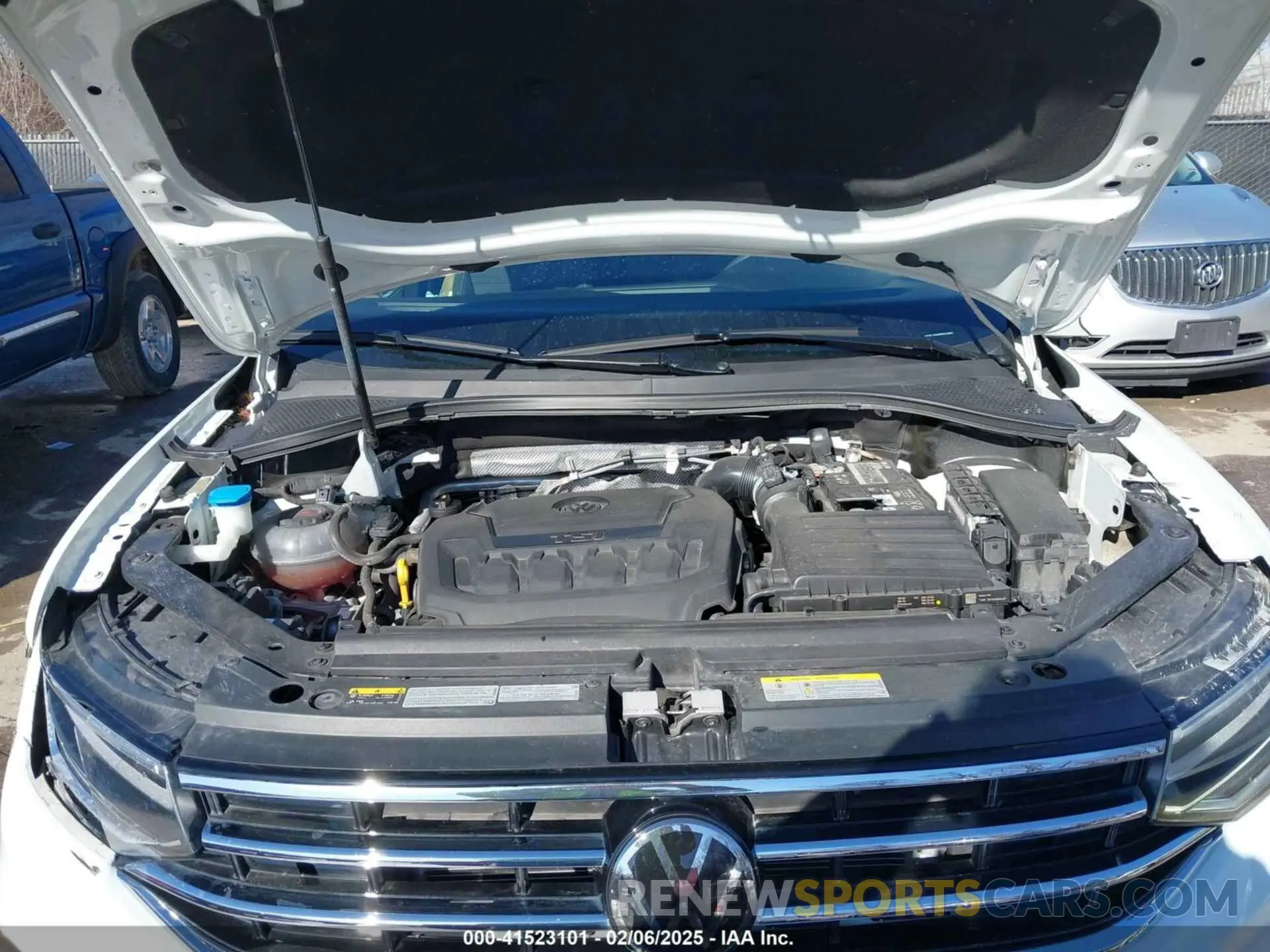 10 fotografías del automóvil dañado 3VV0B7AX5NM042667 VOLKSWAGEN TIGUAN 2022