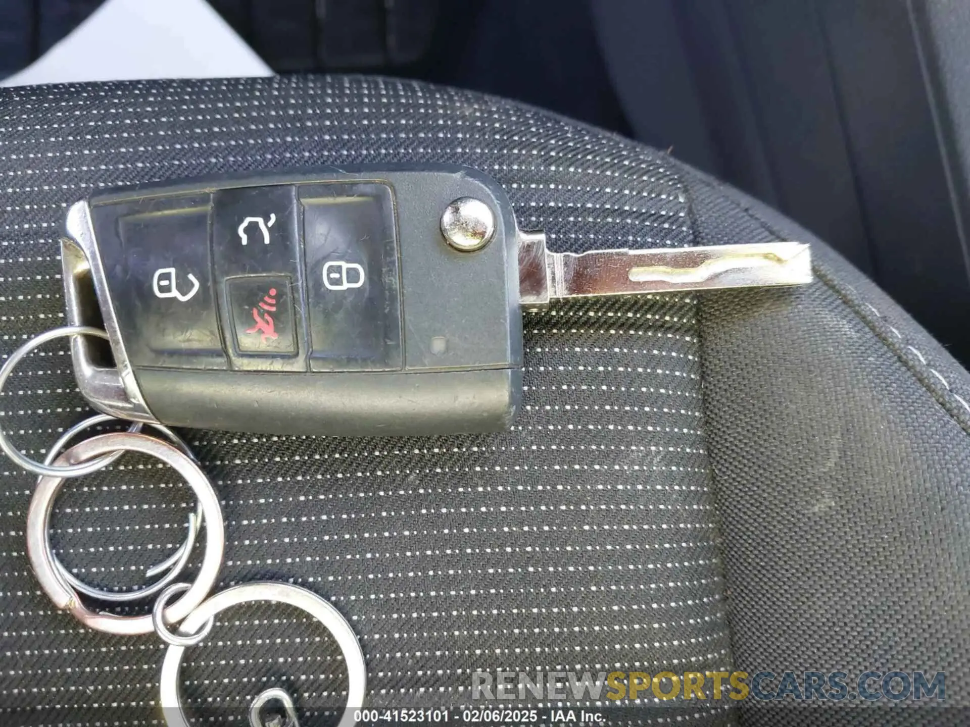 11 fotografías del automóvil dañado 3VV0B7AX5NM042667 VOLKSWAGEN TIGUAN 2022