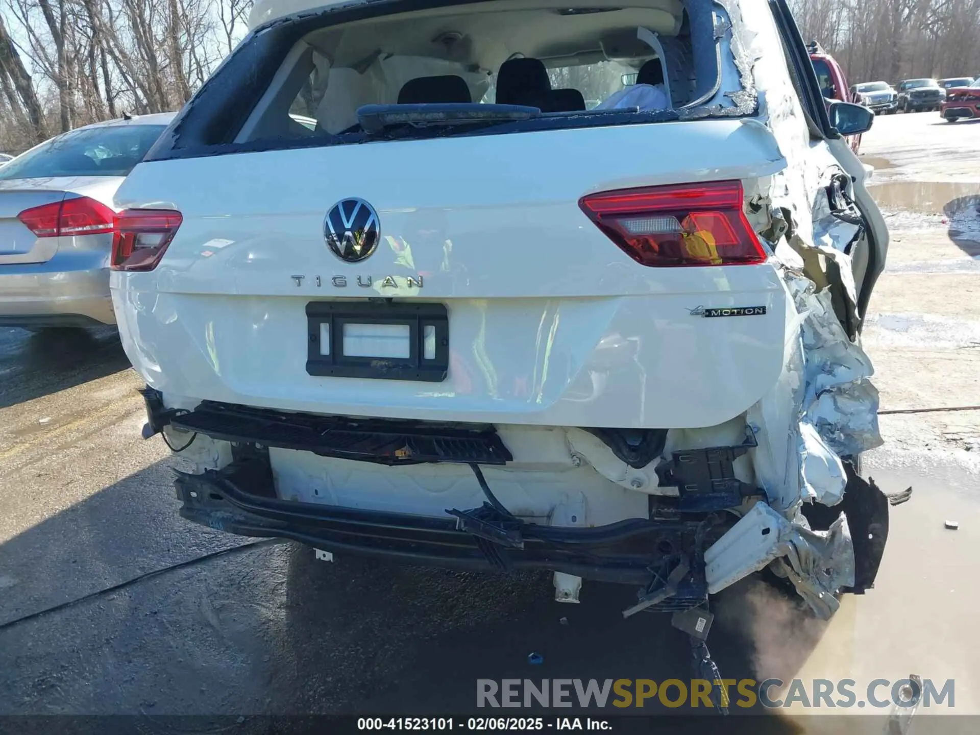 18 fotografías del automóvil dañado 3VV0B7AX5NM042667 VOLKSWAGEN TIGUAN 2022