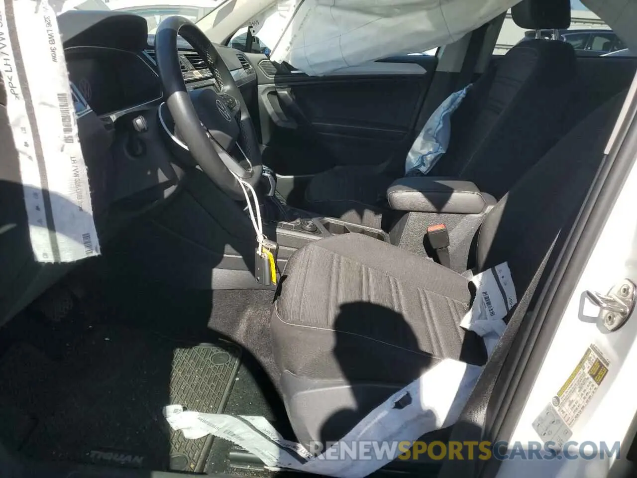 7 fotografías del automóvil dañado 3VV0B7AX6NM012996 VOLKSWAGEN TIGUAN 2022