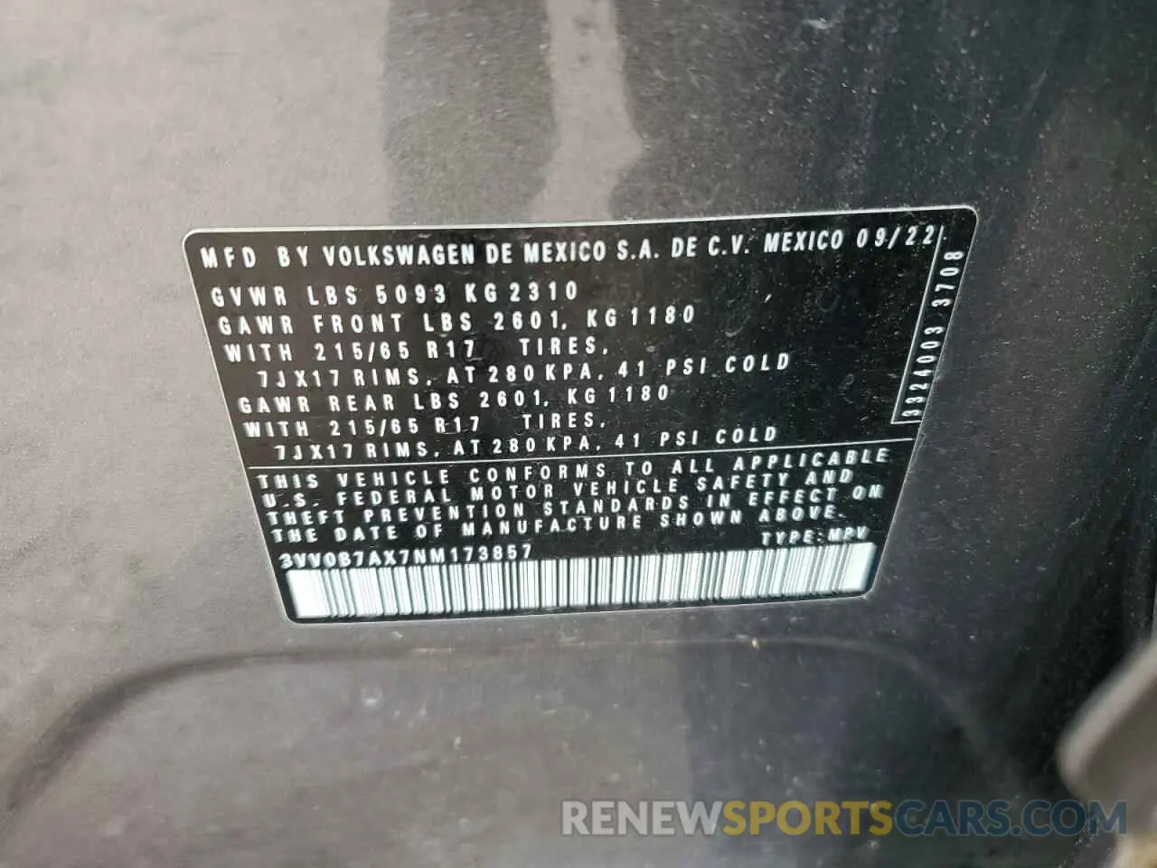 13 fotografías del automóvil dañado 3VV0B7AX7NM173857 VOLKSWAGEN TIGUAN 2022