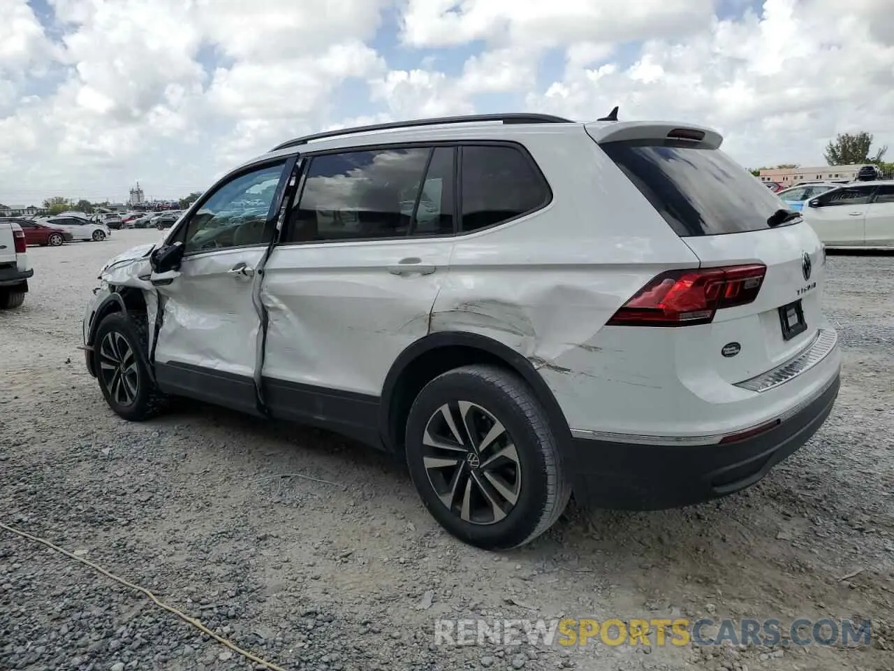2 fotografías del automóvil dañado 3VV1B7AX5NM143020 VOLKSWAGEN TIGUAN 2022