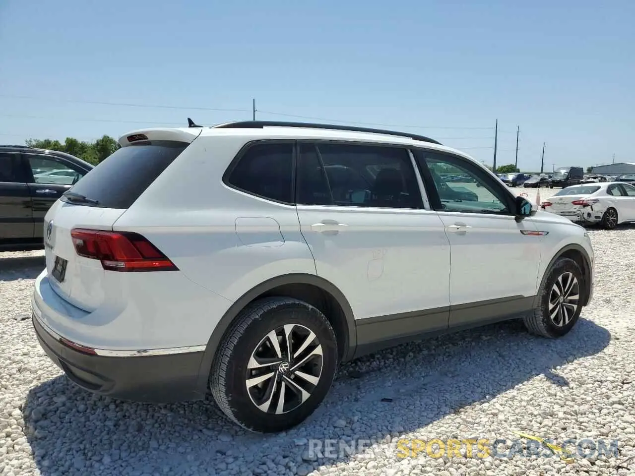 3 fotografías del automóvil dañado 3VV1B7AXXNM011256 VOLKSWAGEN TIGUAN 2022