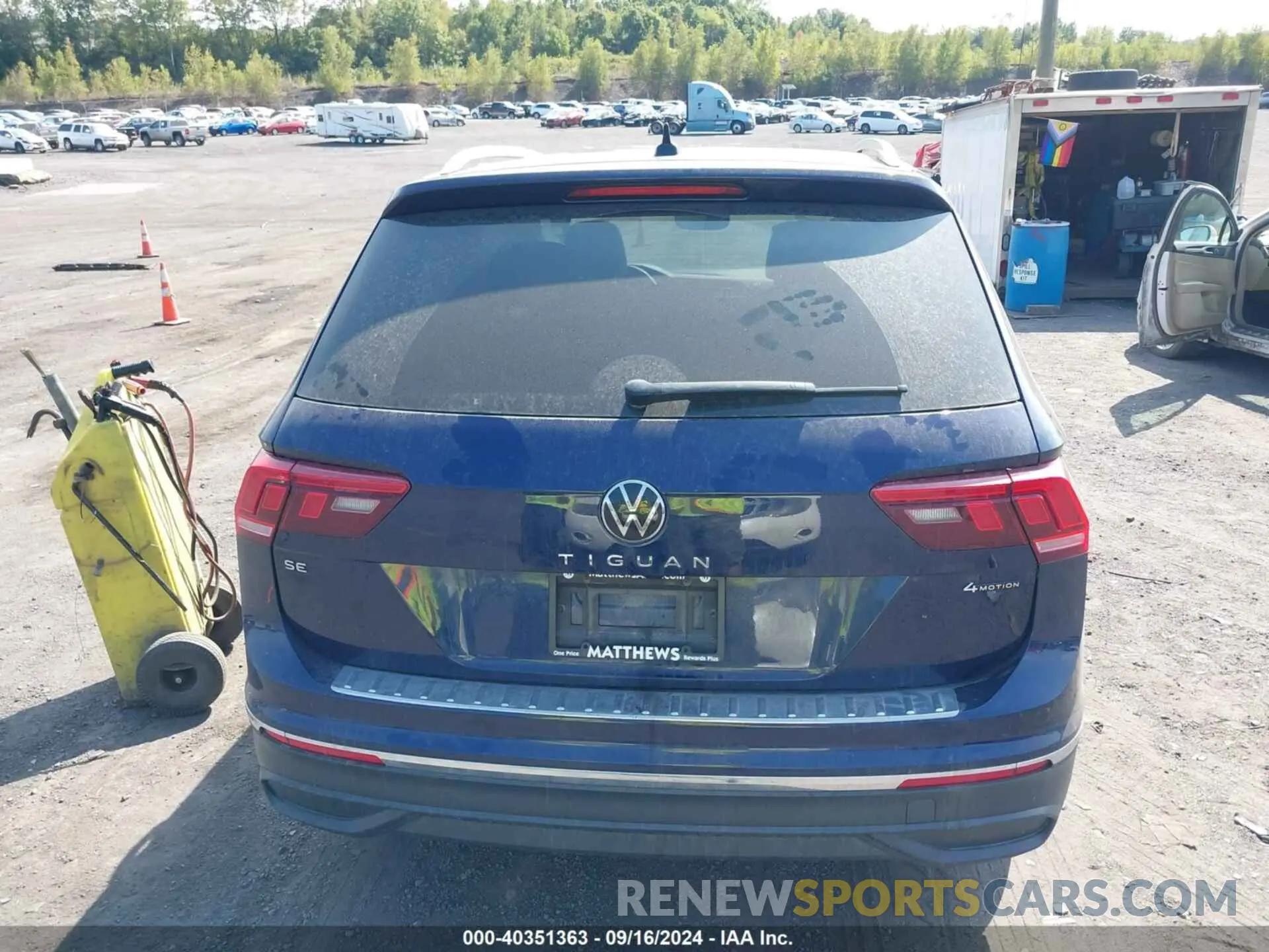 16 fotografías del automóvil dañado 3VV2B7AX0NM174289 VOLKSWAGEN TIGUAN 2022