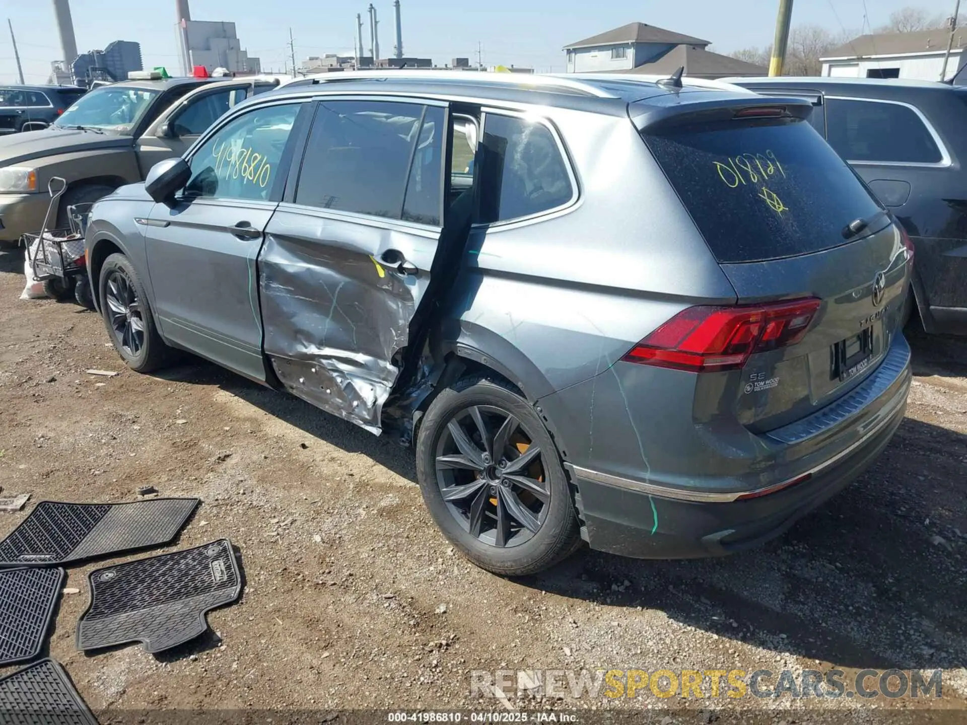 3 fotografías del automóvil dañado 3VV2B7AX1NM018729 VOLKSWAGEN TIGUAN 2022