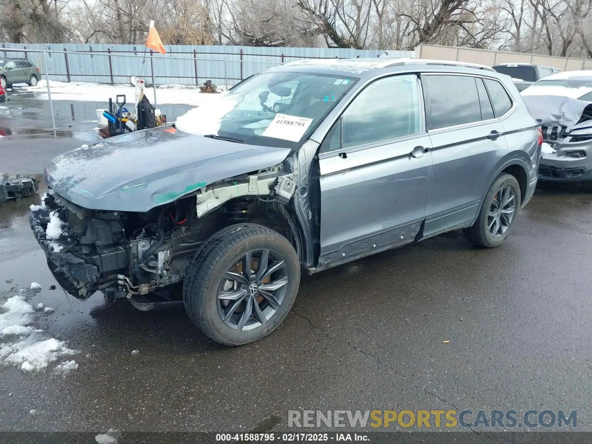 2 fotografías del automóvil dañado 3VV2B7AX2NM161365 VOLKSWAGEN TIGUAN 2022