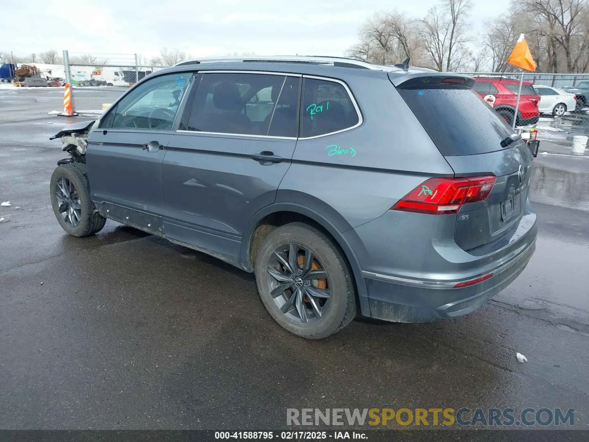 3 fotografías del automóvil dañado 3VV2B7AX2NM161365 VOLKSWAGEN TIGUAN 2022