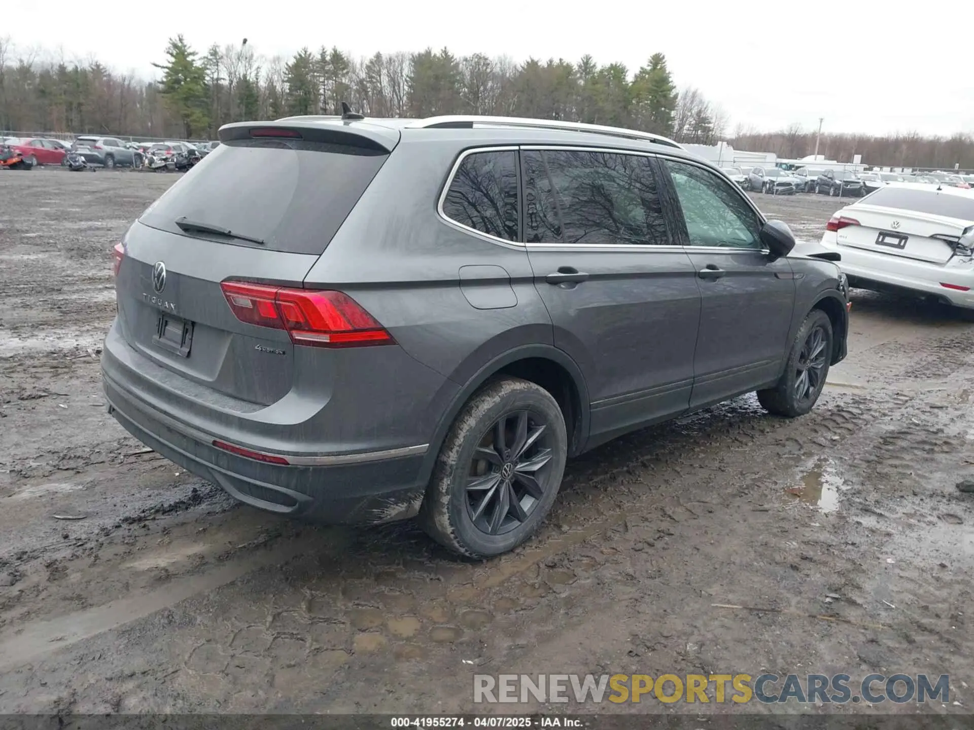 4 fotografías del automóvil dañado 3VV2B7AX4NM126181 VOLKSWAGEN TIGUAN 2022