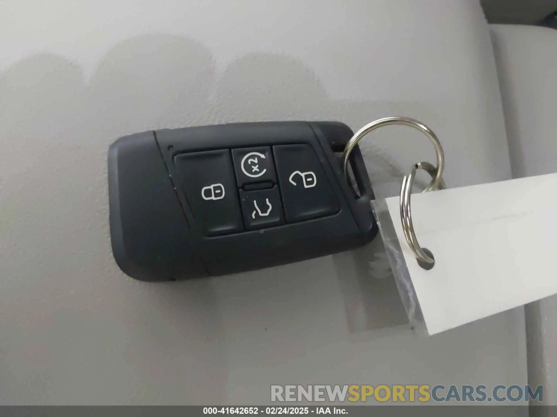 11 fotografías del automóvil dañado 3VV2B7AX5NM077153 VOLKSWAGEN TIGUAN 2022