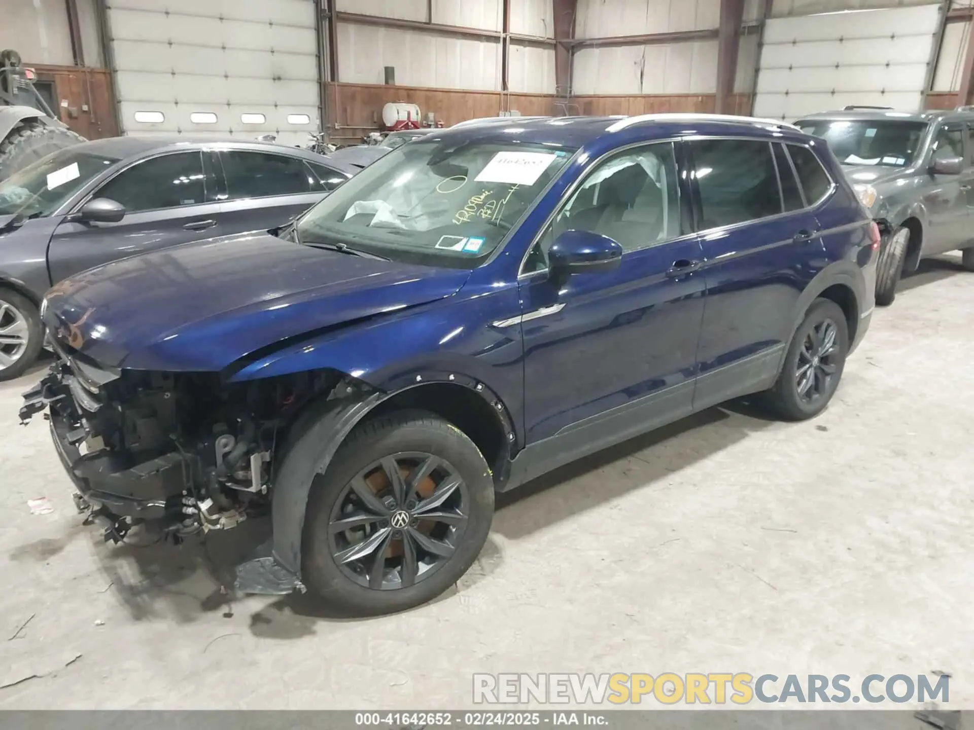 2 fotografías del automóvil dañado 3VV2B7AX5NM077153 VOLKSWAGEN TIGUAN 2022
