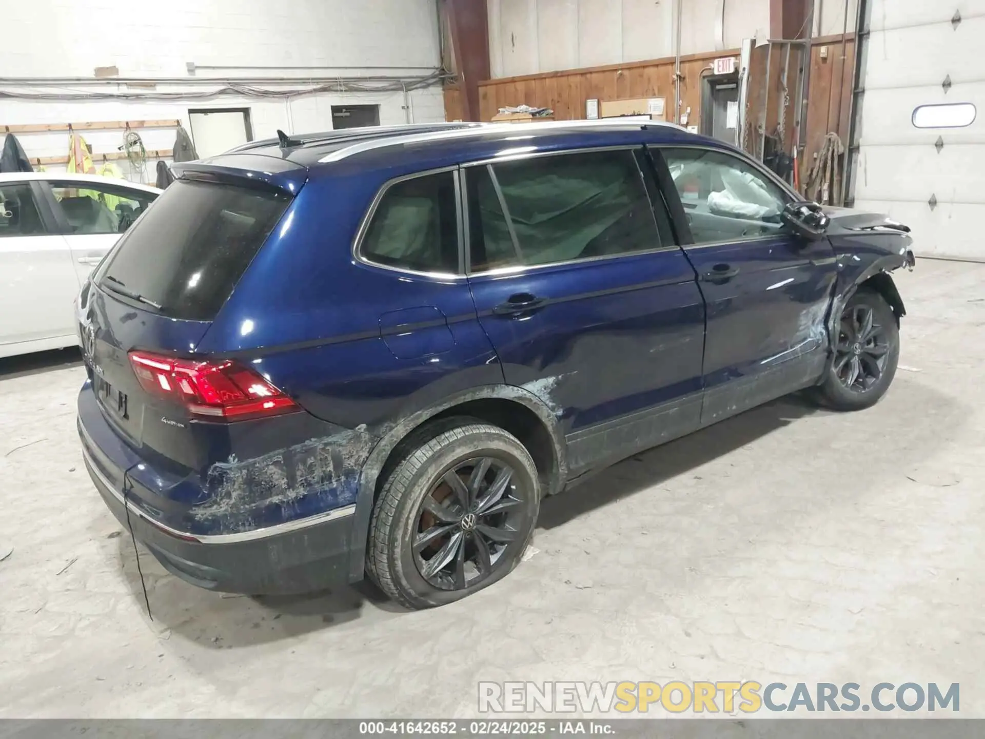 4 fotografías del automóvil dañado 3VV2B7AX5NM077153 VOLKSWAGEN TIGUAN 2022