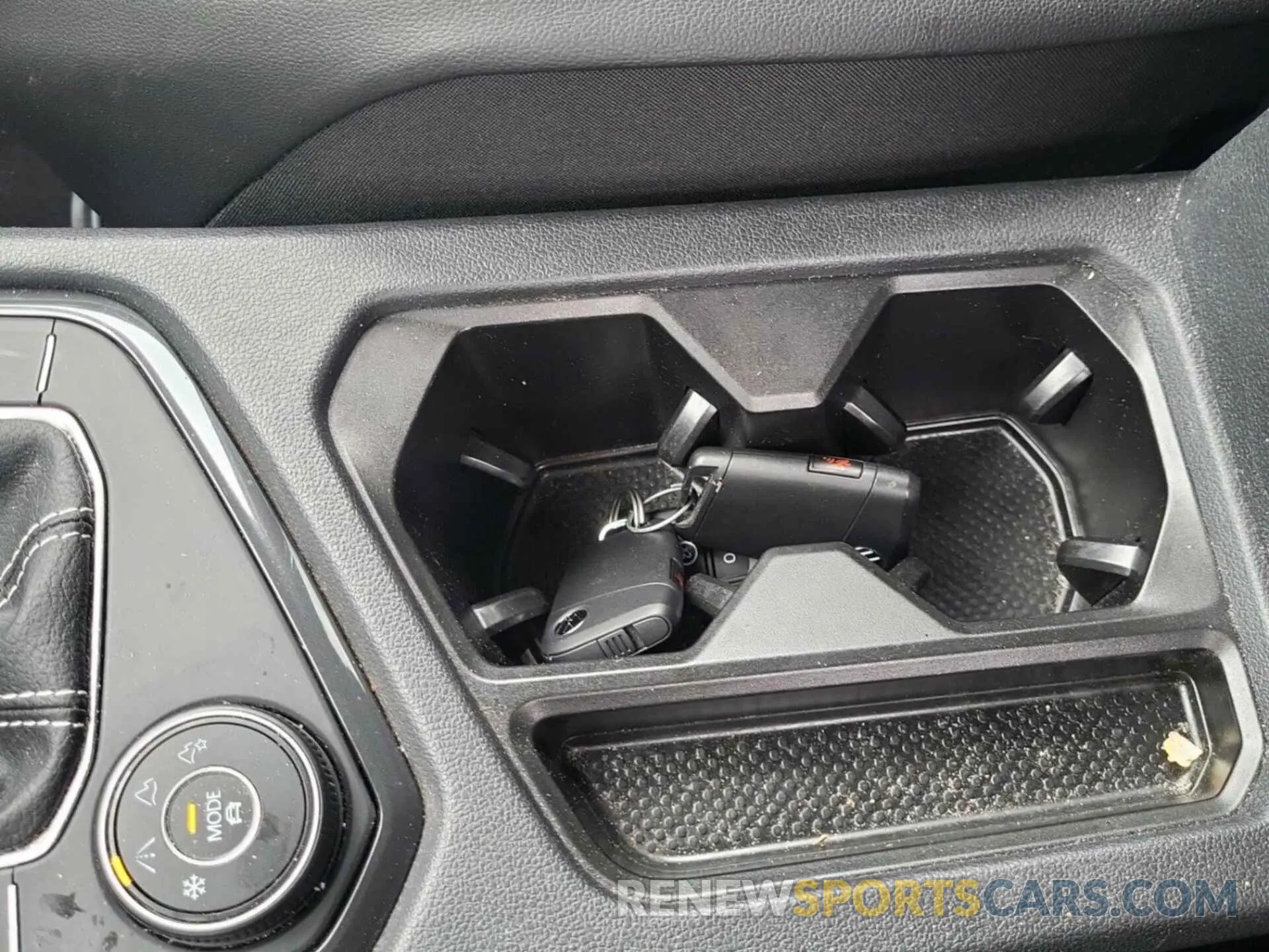 26 fotografías del automóvil dañado 3VV2B7AX5NM082093 VOLKSWAGEN TIGUAN 2022