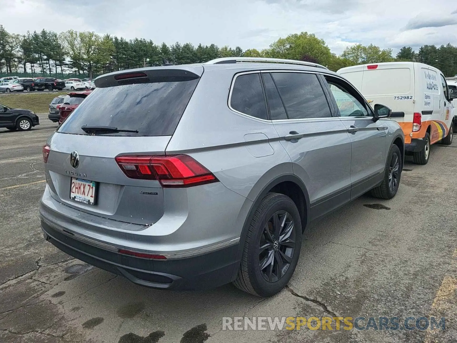 8 fotografías del automóvil dañado 3VV2B7AX5NM082093 VOLKSWAGEN TIGUAN 2022