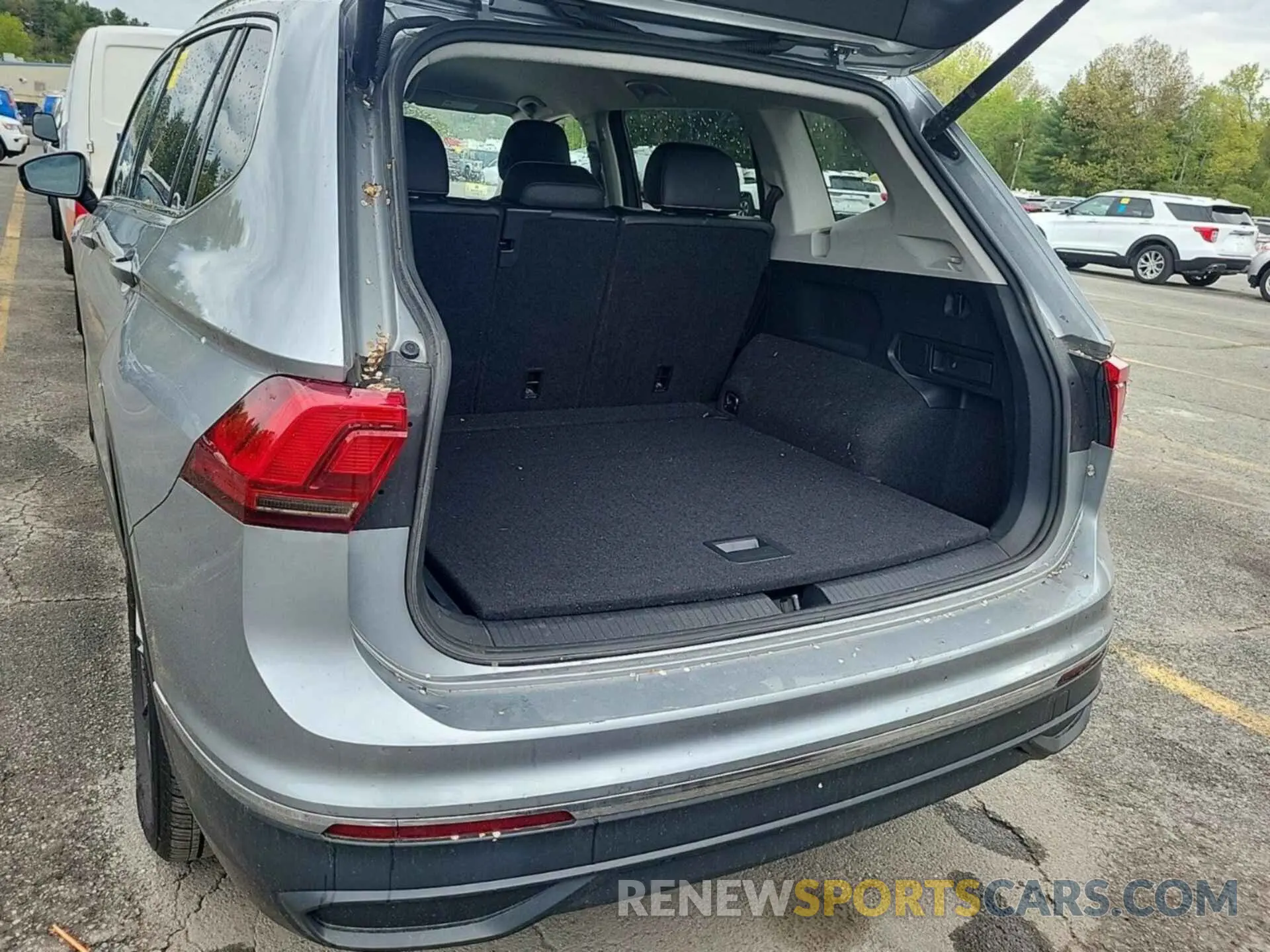 9 fotografías del automóvil dañado 3VV2B7AX5NM082093 VOLKSWAGEN TIGUAN 2022