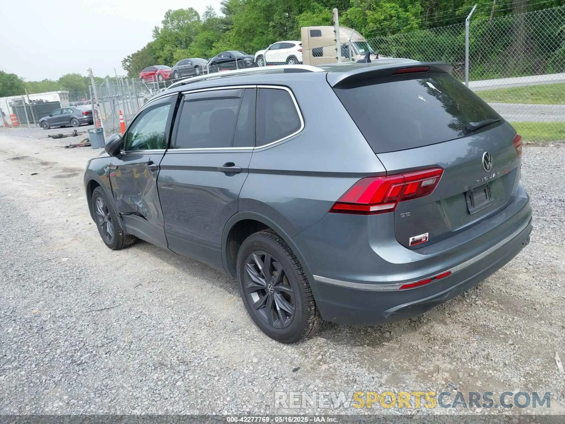 3 fotografías del automóvil dañado 3VV2B7AX7NM014782 VOLKSWAGEN TIGUAN 2022