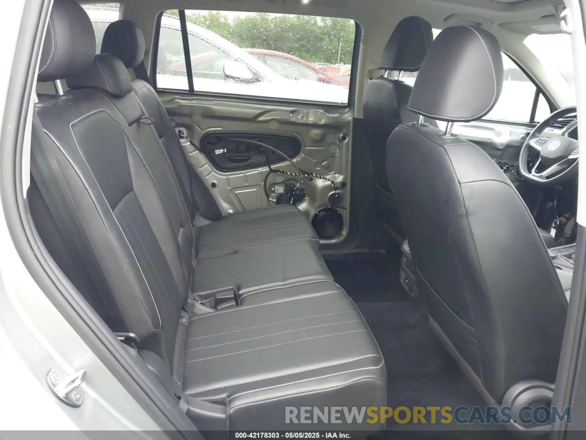 8 fotografías del automóvil dañado 3VV2B7AX7NM118981 VOLKSWAGEN TIGUAN 2022