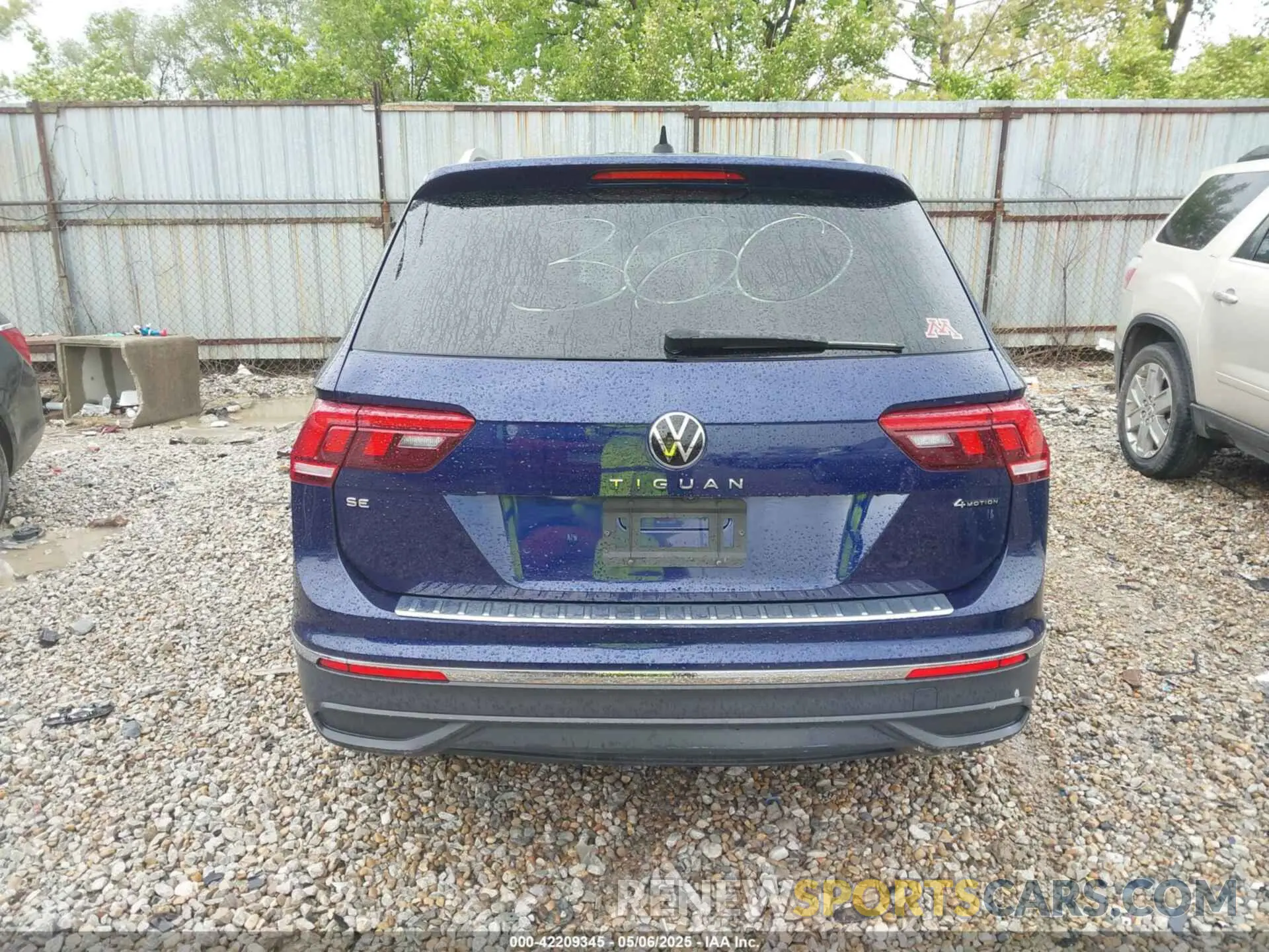 16 fotografías del automóvil dañado 3VV2B7AX8NM098143 VOLKSWAGEN TIGUAN 2022