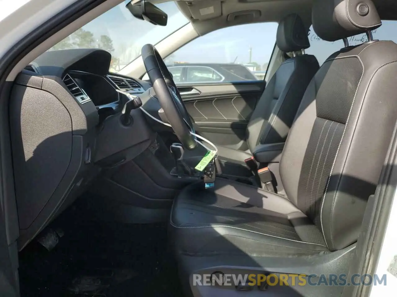 7 fotografías del automóvil dañado 3VV2B7AX9NM016923 VOLKSWAGEN TIGUAN 2022