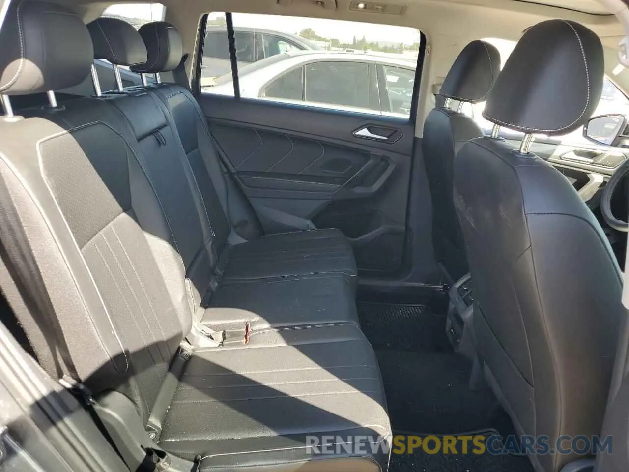 11 fotografías del automóvil dañado 3VV2B7AXXNM034542 VOLKSWAGEN TIGUAN 2022