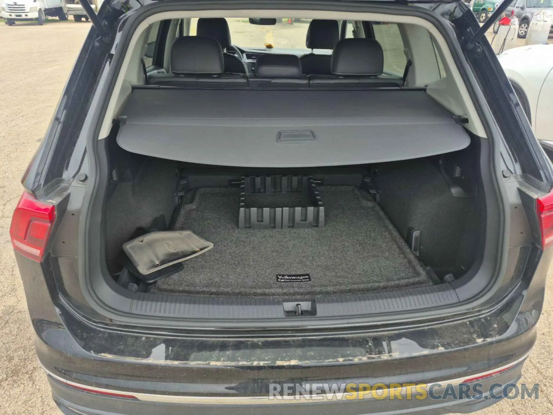 8 fotografías del automóvil dañado 3VV2B7AXXNM104363 VOLKSWAGEN TIGUAN 2022