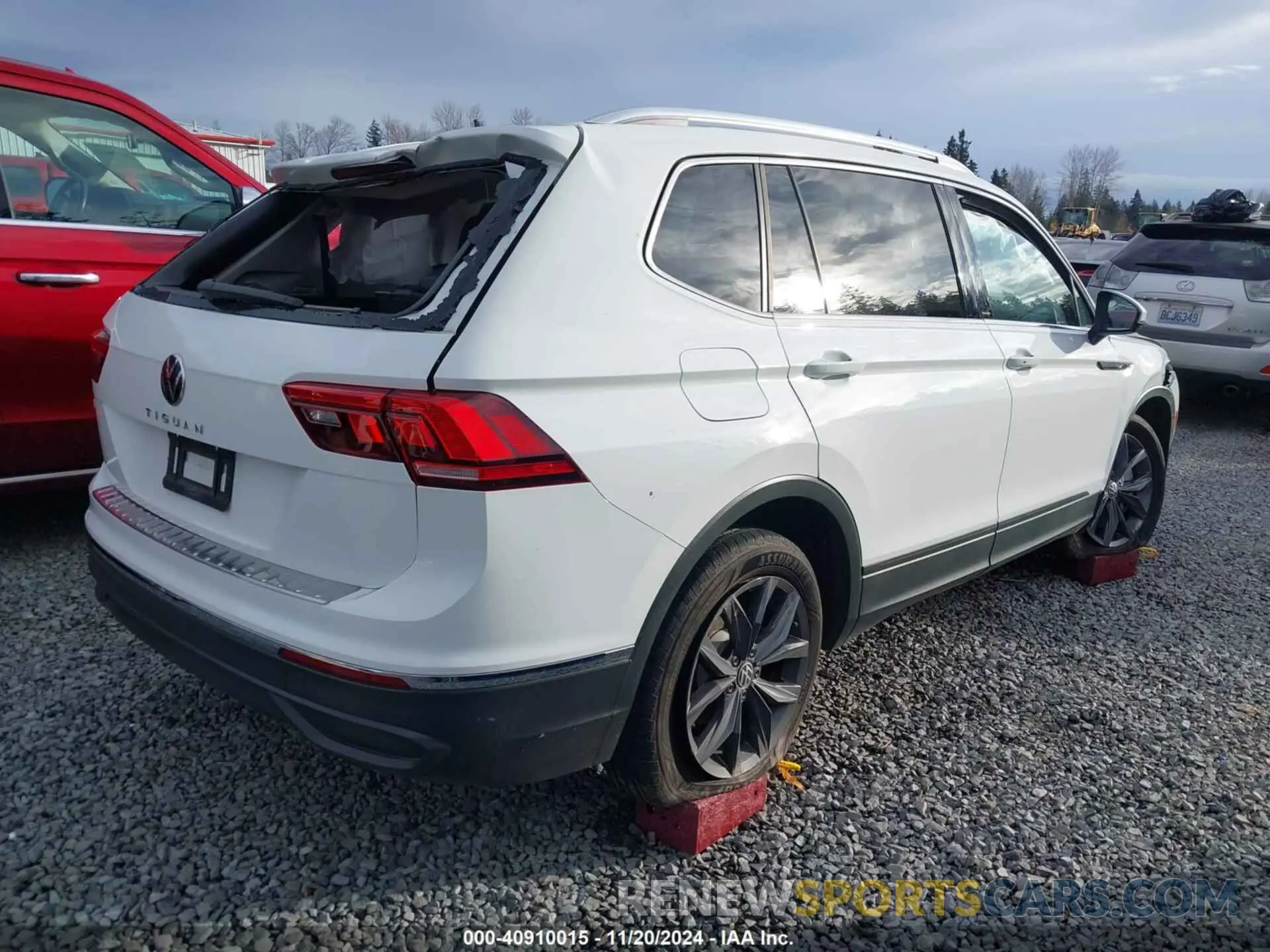 4 fotografías del automóvil dañado 3VV3B7AX0NM121824 VOLKSWAGEN TIGUAN 2022