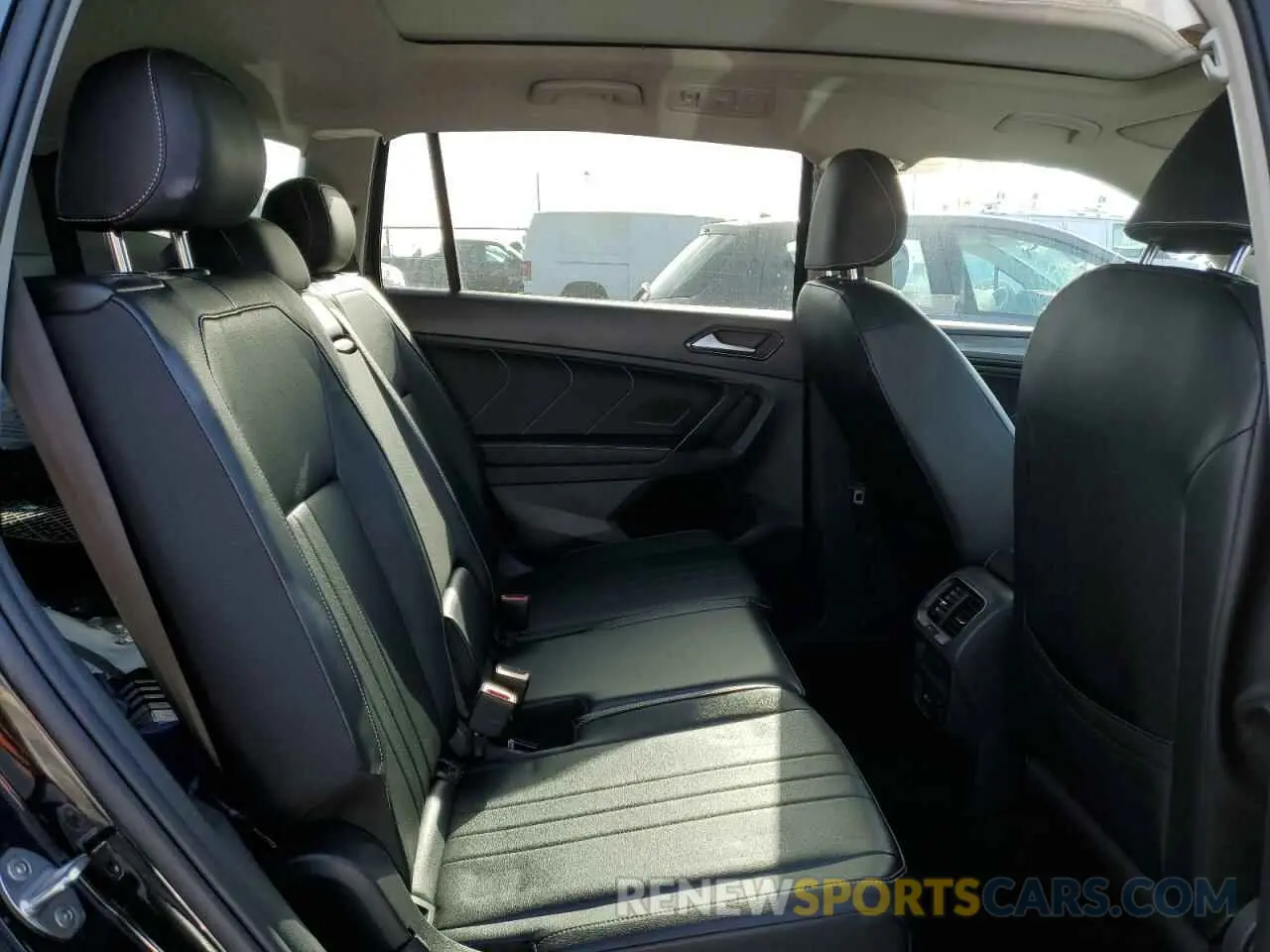 11 fotografías del automóvil dañado 3VV3B7AX2NM080516 VOLKSWAGEN TIGUAN 2022