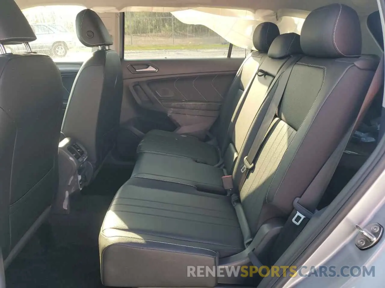11 fotografías del automóvil dañado 3VV3B7AX5NM021041 VOLKSWAGEN TIGUAN 2022