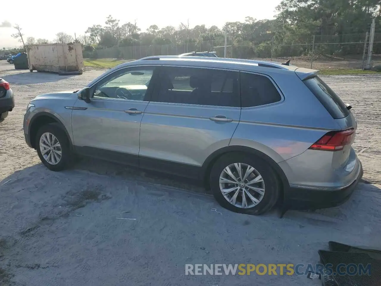 2 fotografías del automóvil dañado 3VV3B7AX5NM021041 VOLKSWAGEN TIGUAN 2022