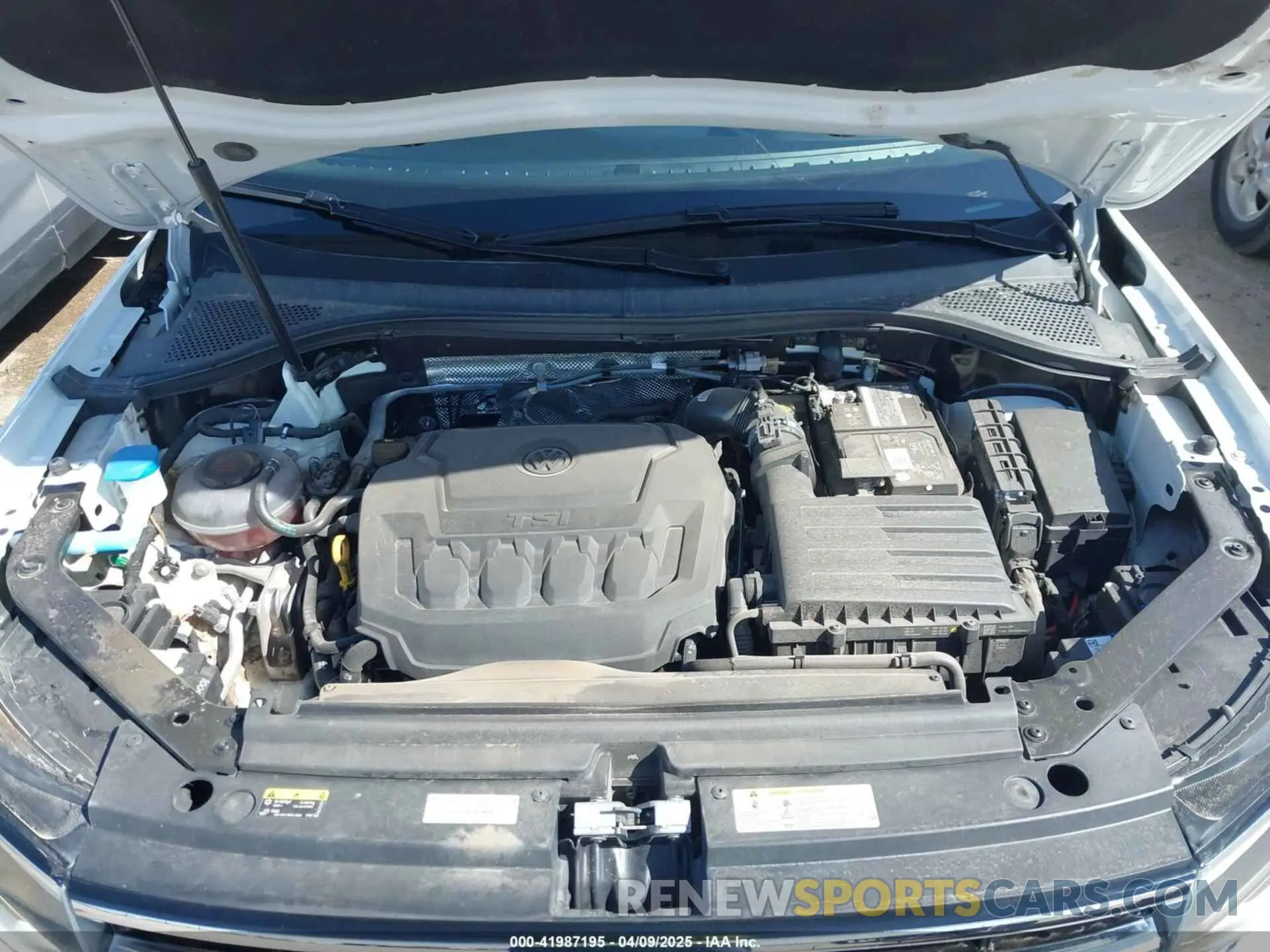 10 fotografías del automóvil dañado 3VV3B7AX8NM025052 VOLKSWAGEN TIGUAN 2022