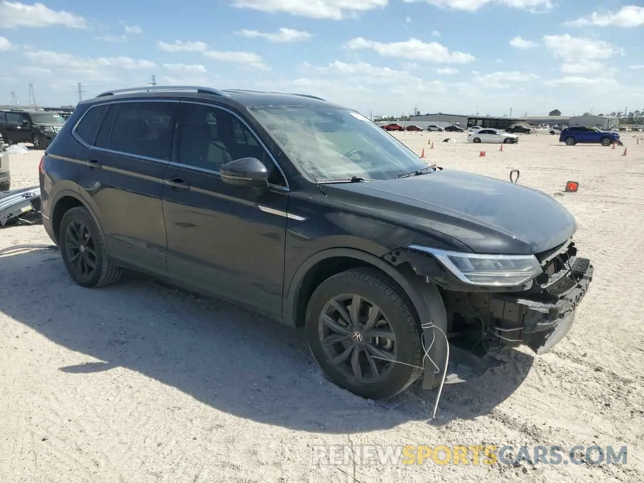 4 fotografías del automóvil dañado 3VV3B7AXXNM154829 VOLKSWAGEN TIGUAN 2022