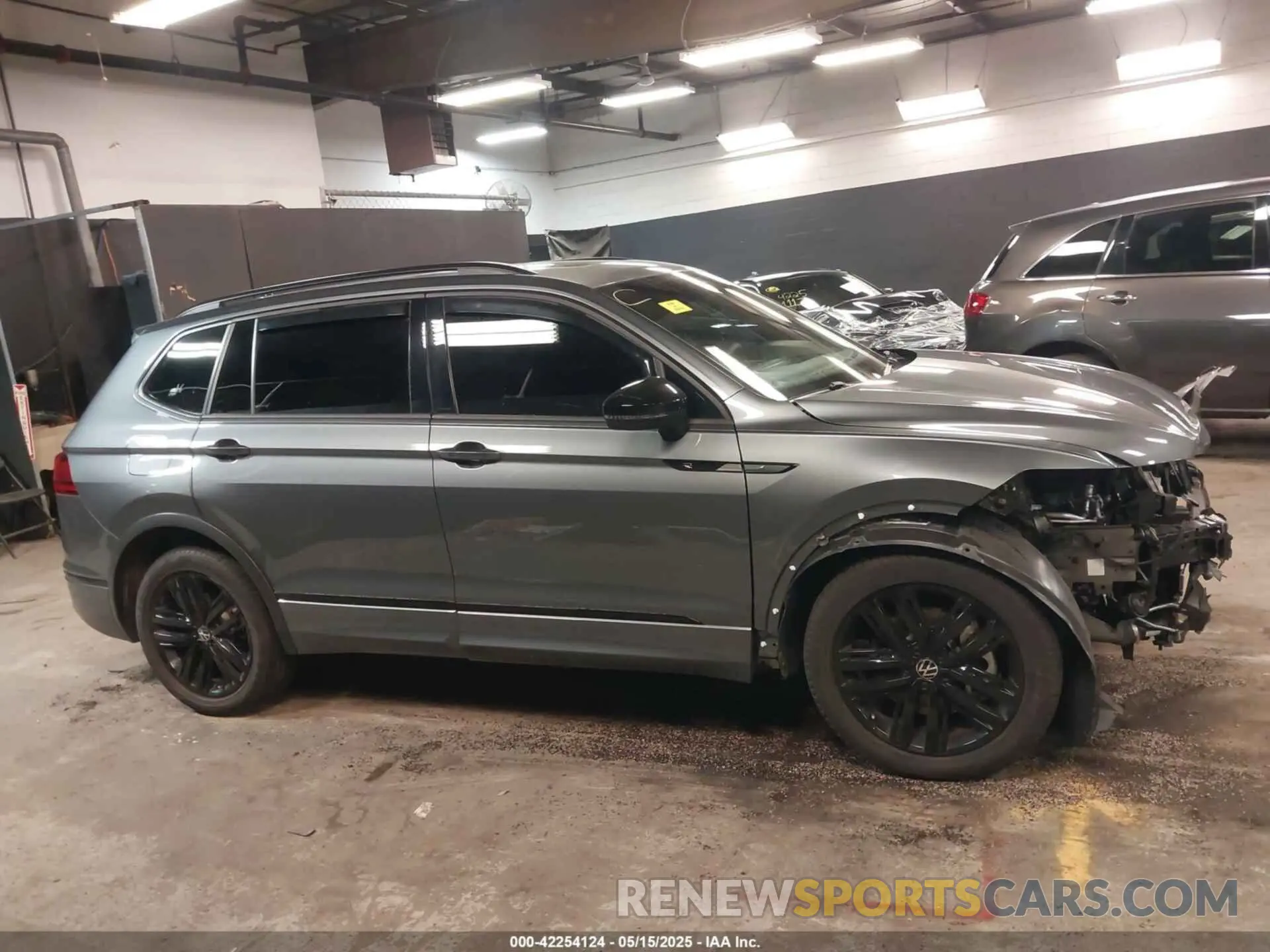 14 fotografías del automóvil dañado 3VV8B7AX1NM111194 VOLKSWAGEN TIGUAN 2022