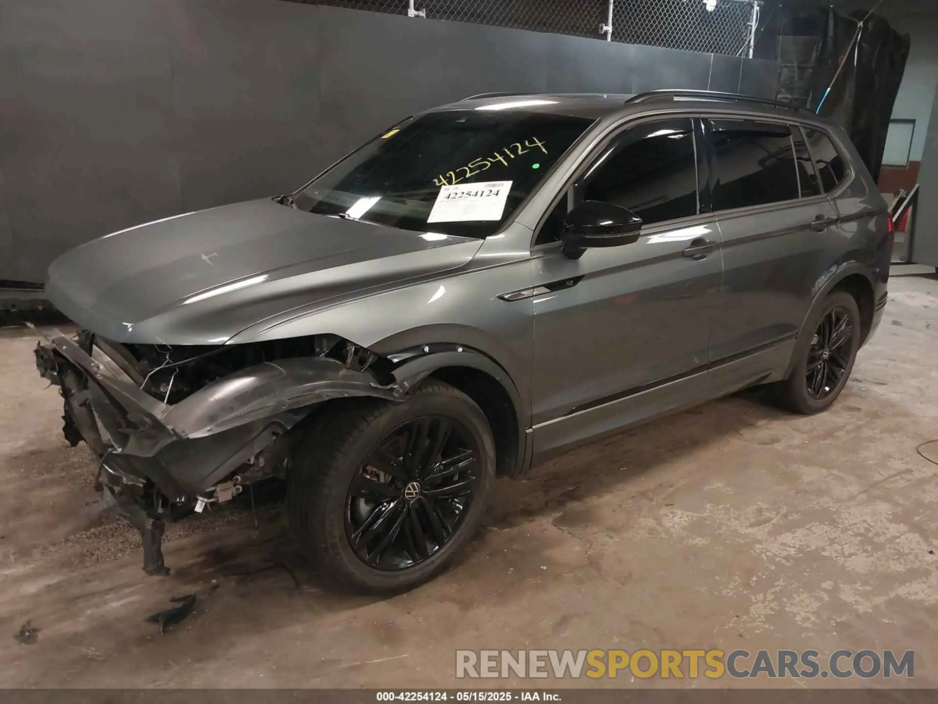 2 fotografías del automóvil dañado 3VV8B7AX1NM111194 VOLKSWAGEN TIGUAN 2022
