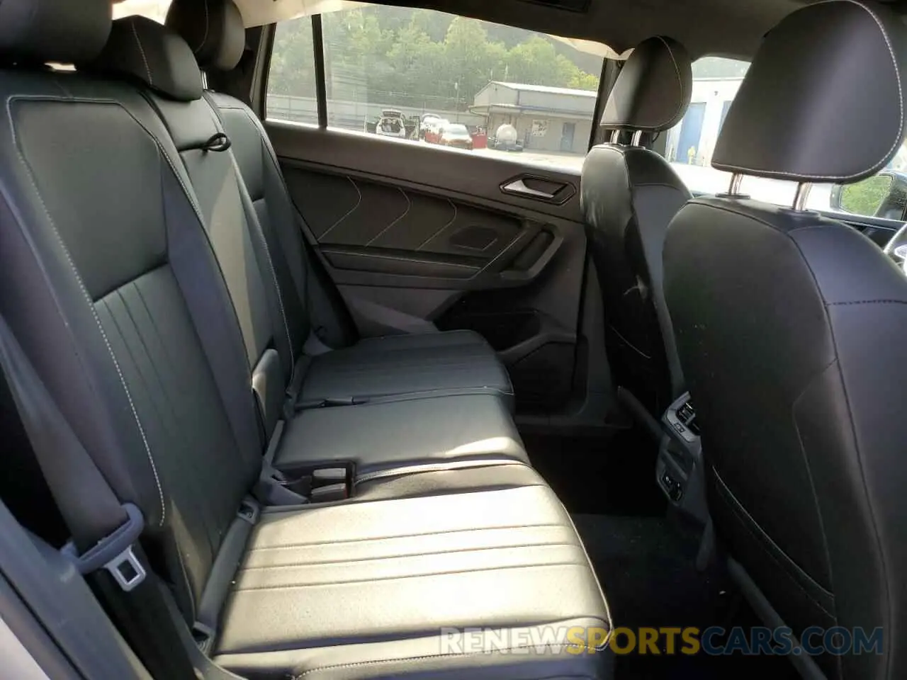 11 fotografías del automóvil dañado 3VV8B7AX2NM061826 VOLKSWAGEN TIGUAN 2022