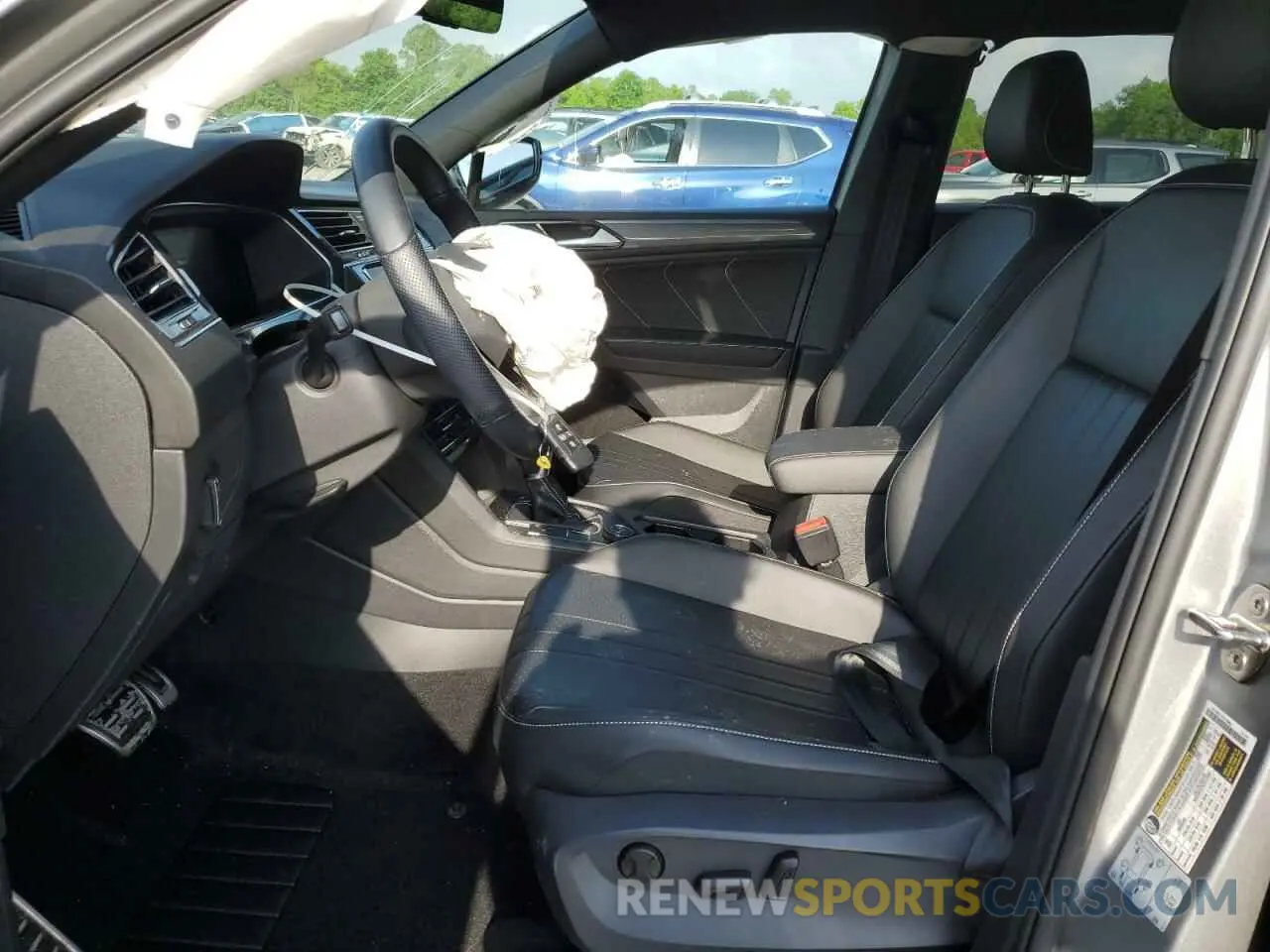 7 fotografías del automóvil dañado 3VV8B7AX2NM061826 VOLKSWAGEN TIGUAN 2022