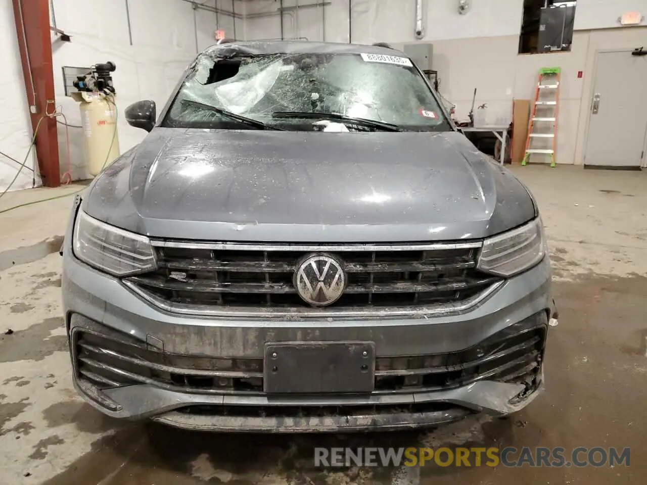 5 fotografías del automóvil dañado 3VV8B7AX3NM095130 VOLKSWAGEN TIGUAN 2022