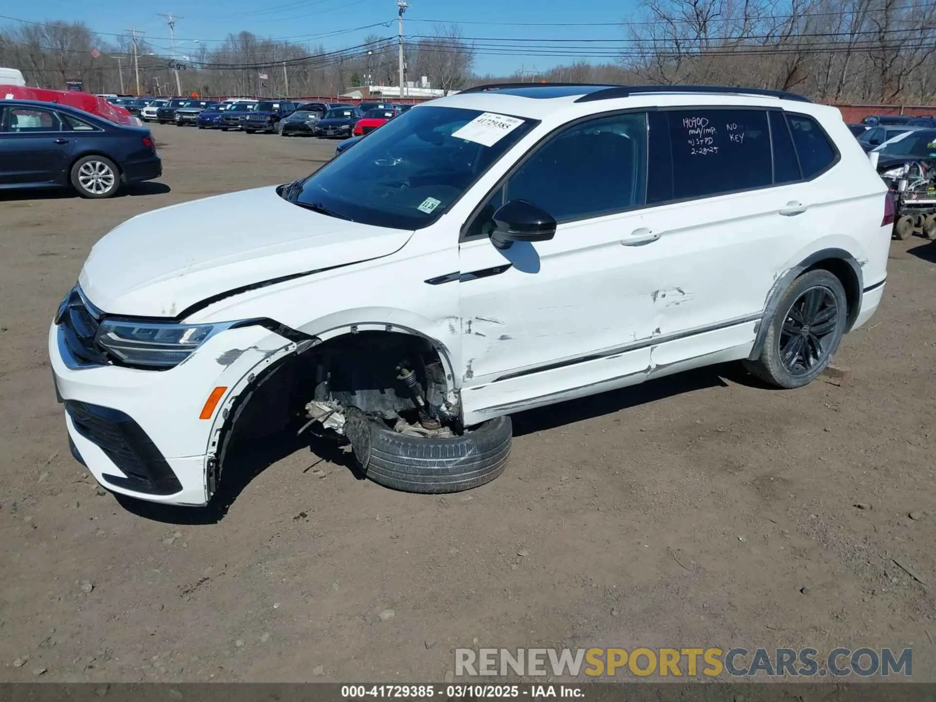 2 fotografías del automóvil dañado 3VV8B7AX4NM027208 VOLKSWAGEN TIGUAN 2022