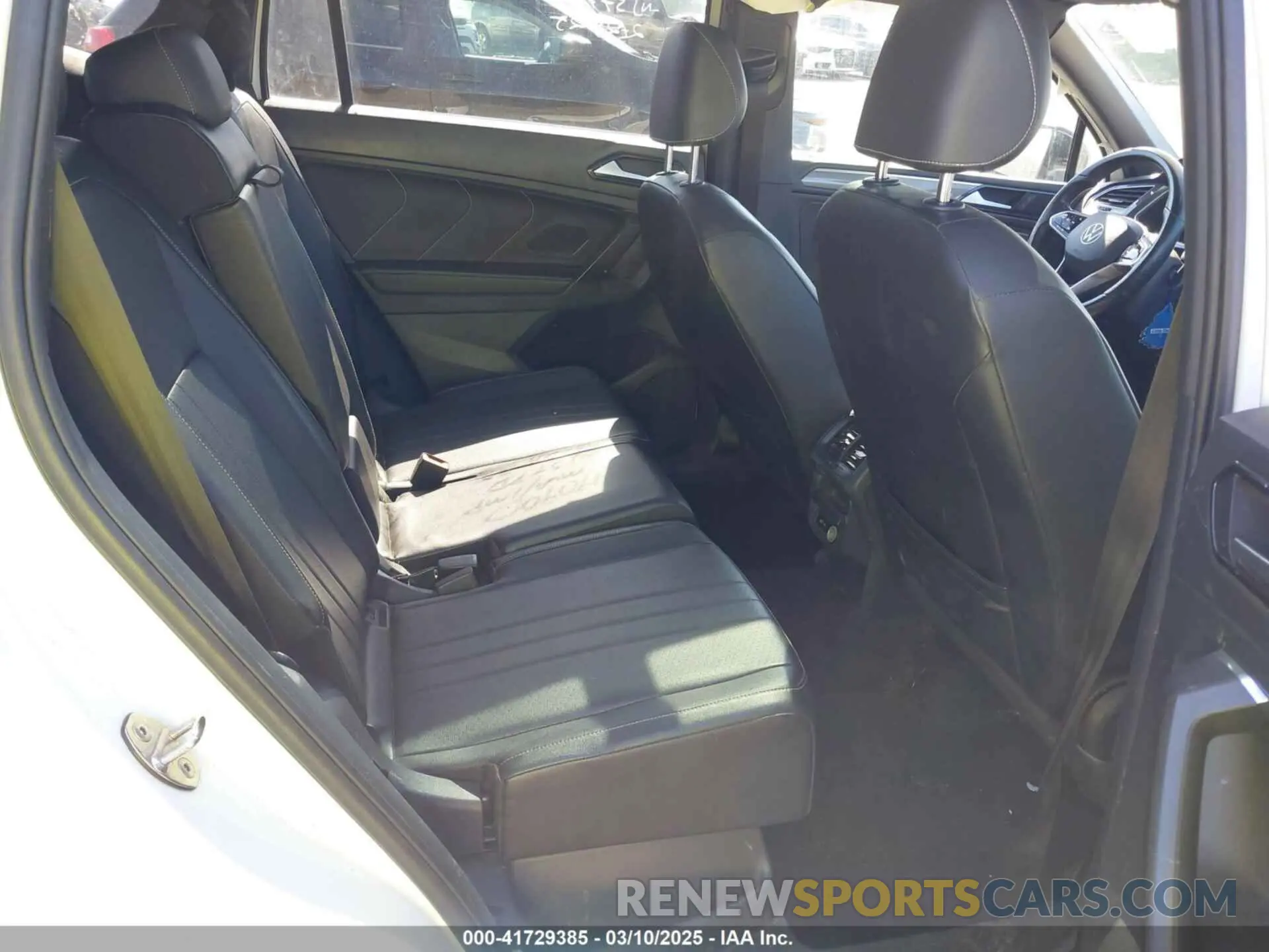 8 fotografías del automóvil dañado 3VV8B7AX4NM027208 VOLKSWAGEN TIGUAN 2022