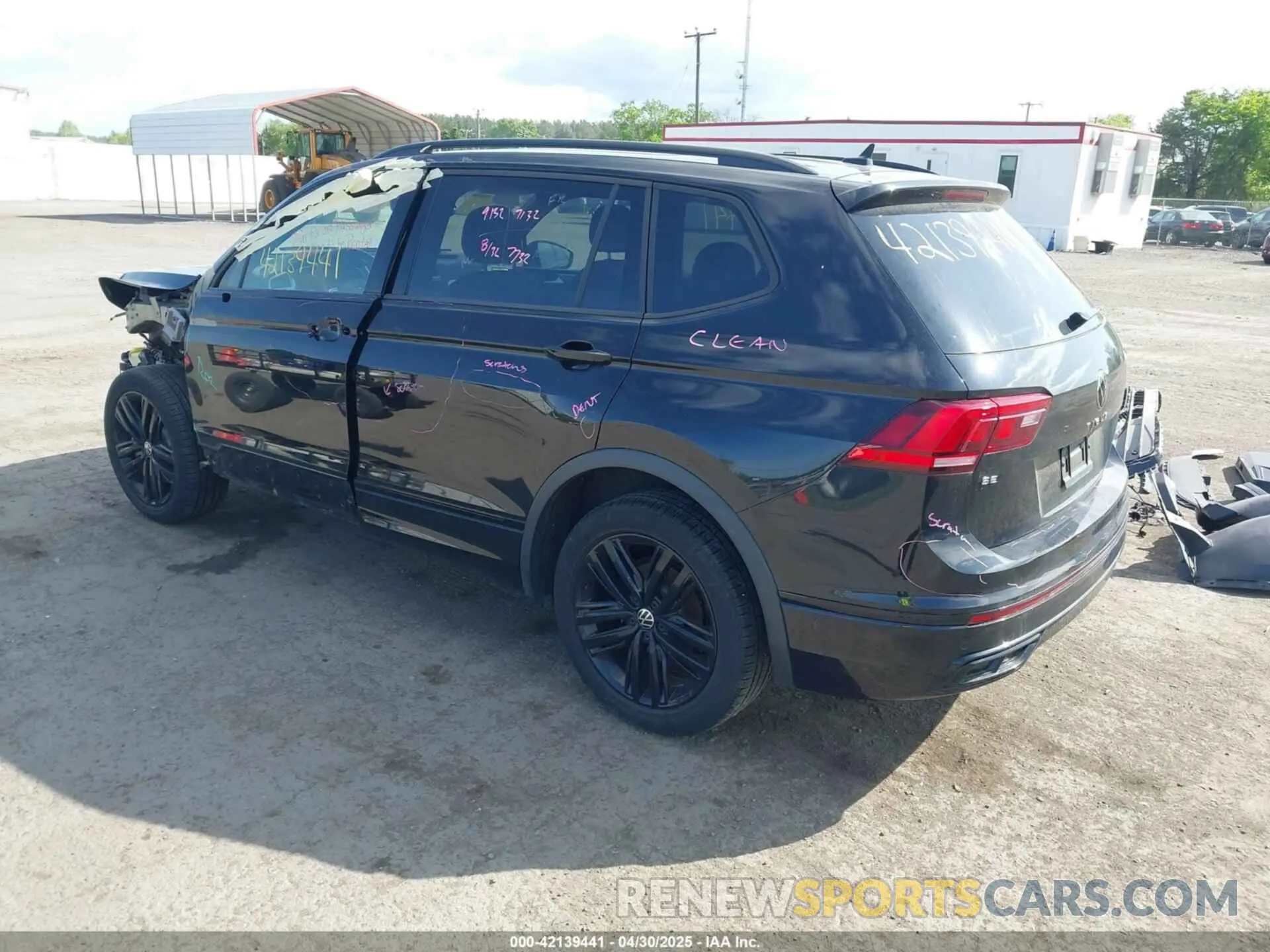 3 fotografías del automóvil dañado 3VV8B7AX8NM111161 VOLKSWAGEN TIGUAN 2022
