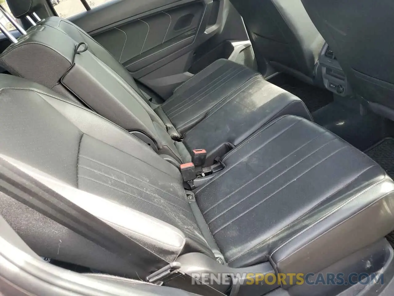 11 fotografías del automóvil dañado 3VV8B7AX9NM041704 VOLKSWAGEN TIGUAN 2022